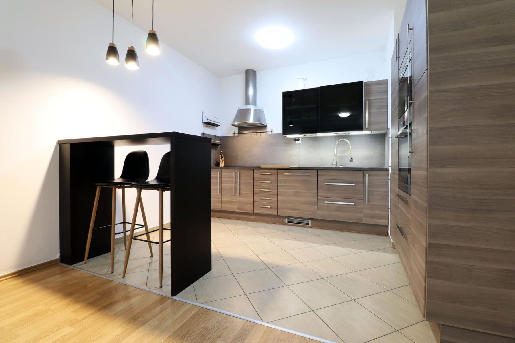 1 bedroom with open-plan kitchen flat to rent, 61 m², Přeučilova, Prague, Prague 1 bedroom with open-plan kitchen flat to rent, 61 m², Přeučilova, Prague, Prague