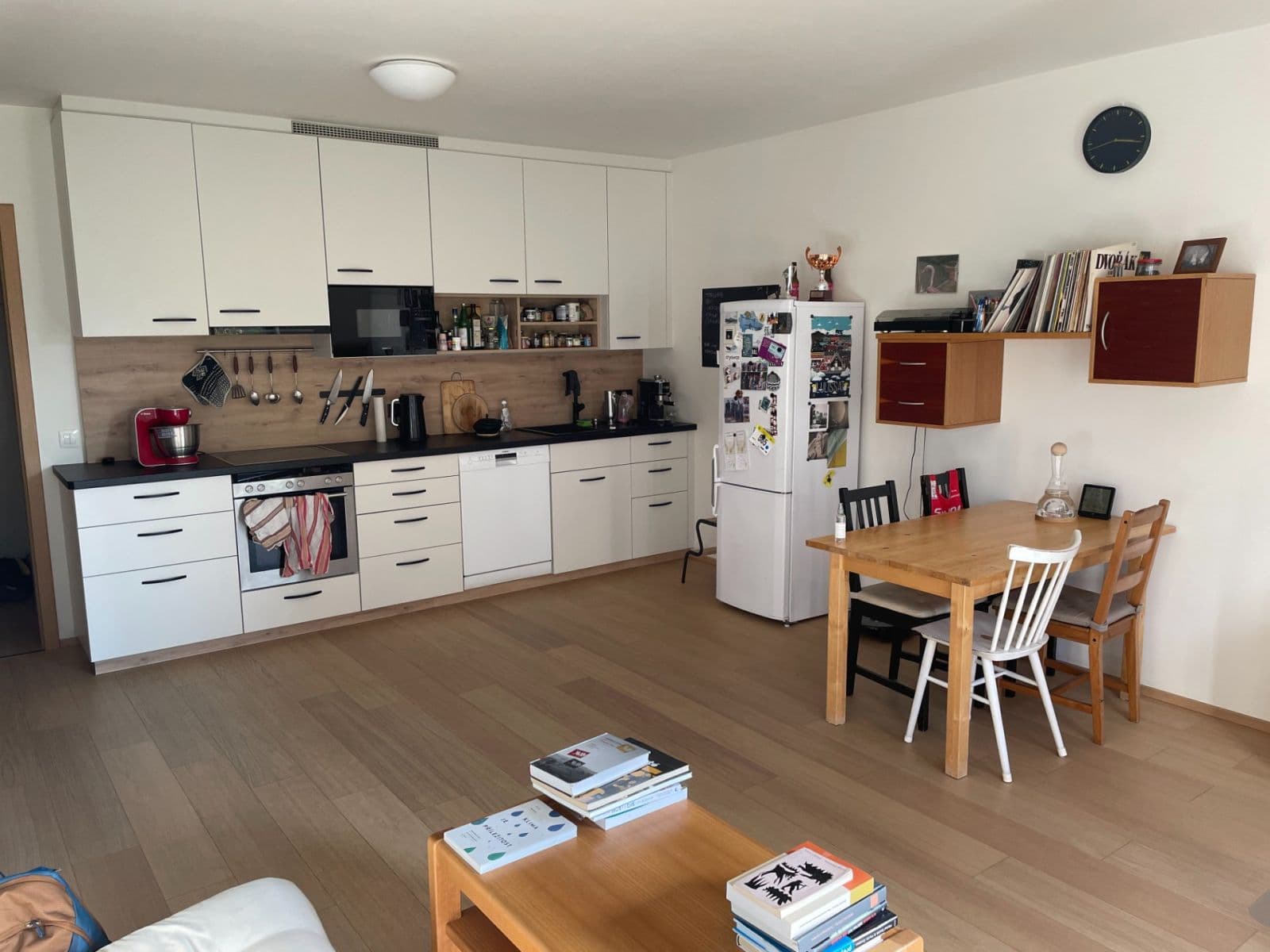 1 bedroom with open-plan kitchen flat to rent, 59 m², Vrátnická, Prague, Prague 1 bedroom with open-plan kitchen flat to rent, 59 m², Vrátnická, Prague, Prague