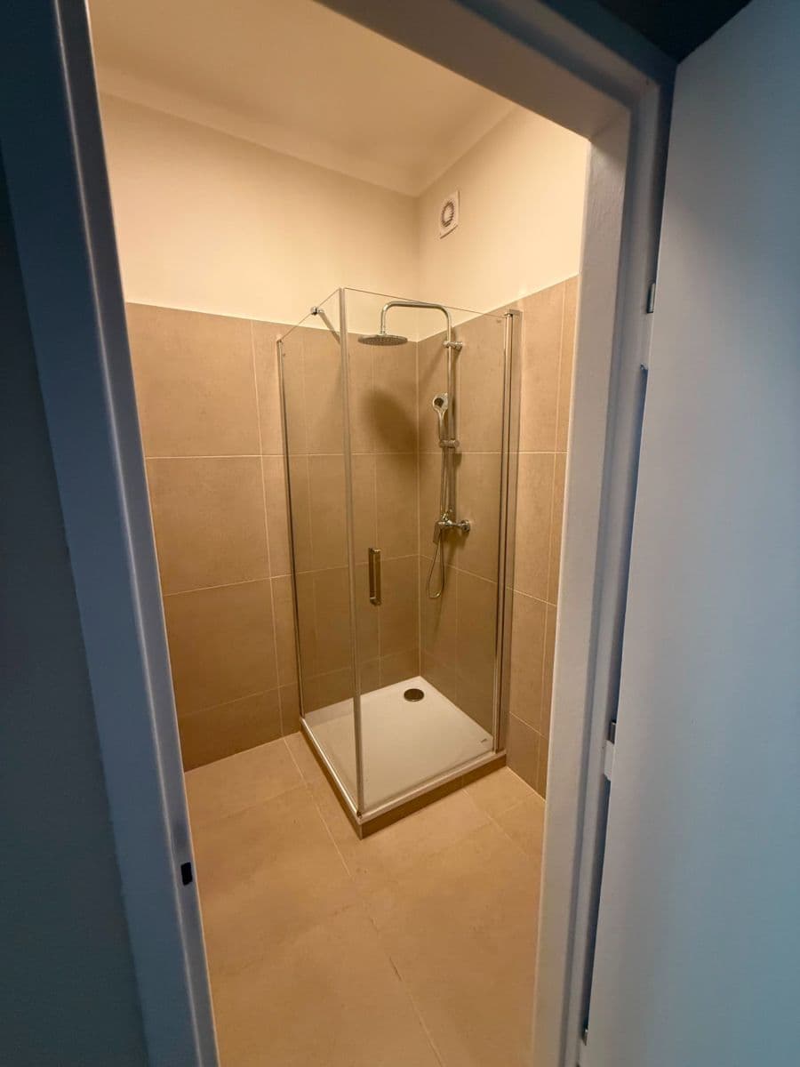 2 bedroom with open-plan kitchen flat to rent, 75 m², V Horní Stromce, Prague, Prague 2 bedroom with open-plan kitchen flat to rent, 75 m², V Horní Stromce, Prague, Prague