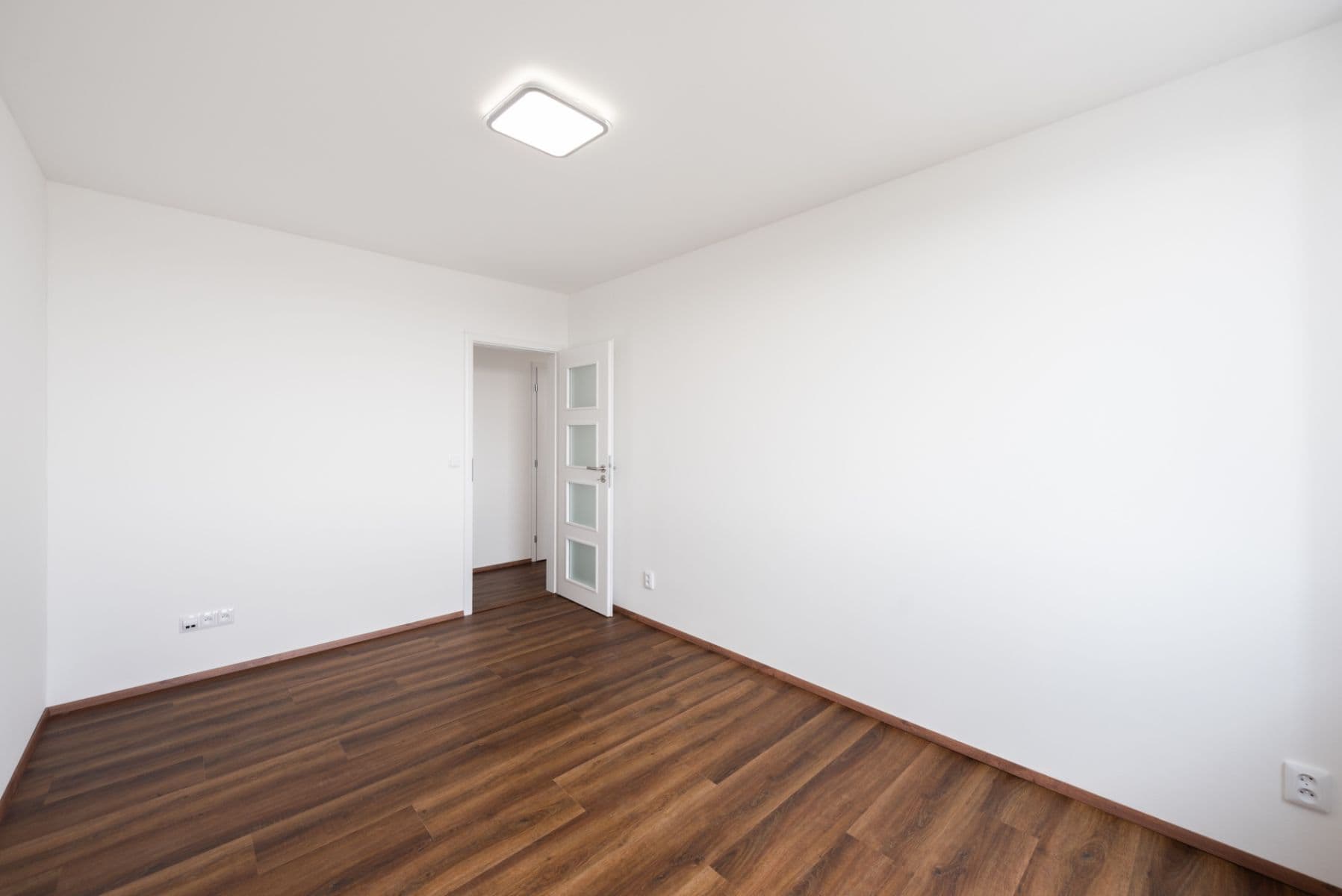 2 bedroom with open-plan kitchen flat for sale, 85 m², Doležalova, Prague, Prague 2 bedroom with open-plan kitchen flat for sale, 85 m², Doležalova, Prague, Prague