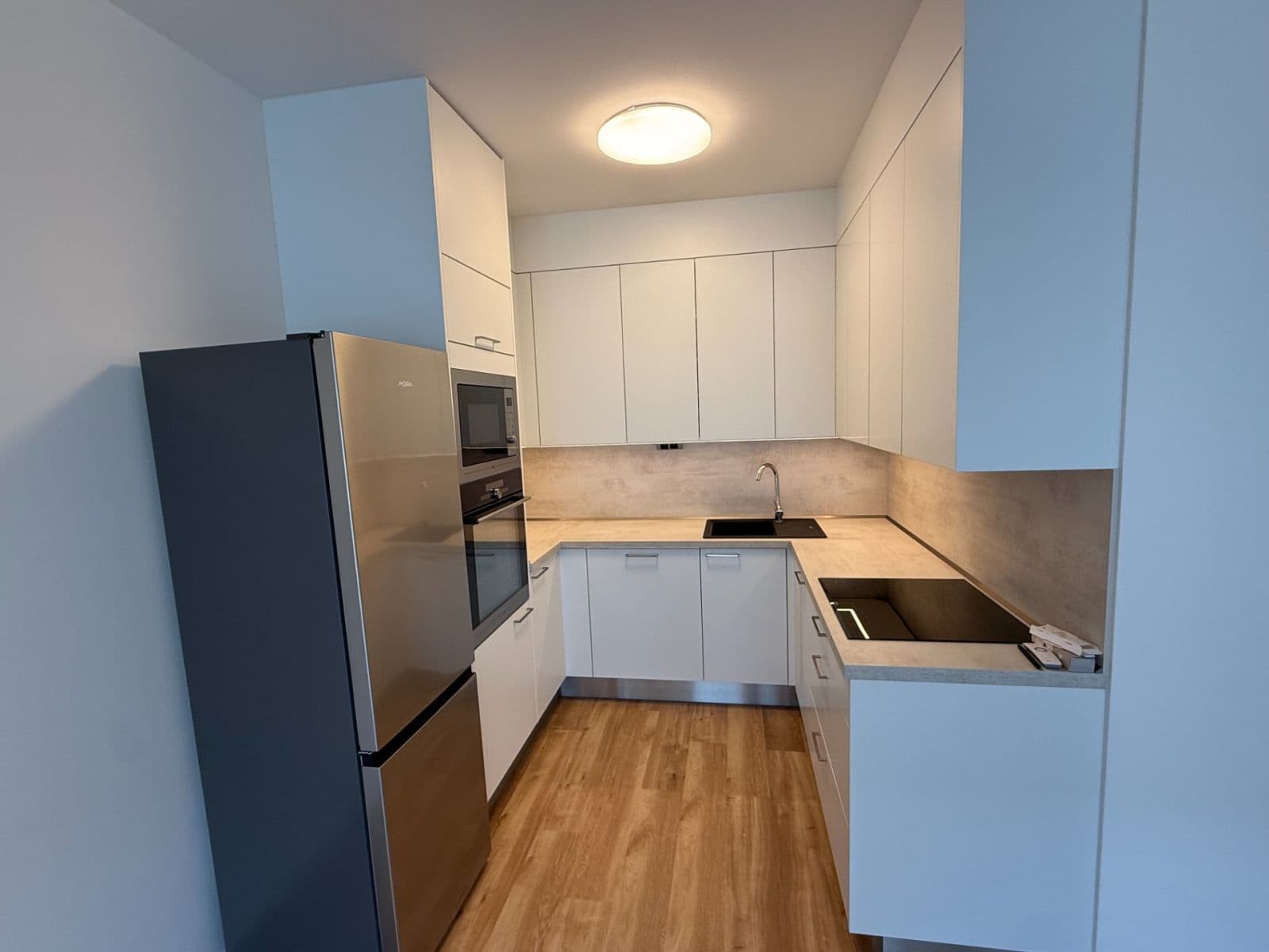 1 bedroom with open-plan kitchen flat to rent, 53 m², Návarovská, Prague, Prague 1 bedroom with open-plan kitchen flat to rent, 53 m², Návarovská, Prague, Prague
