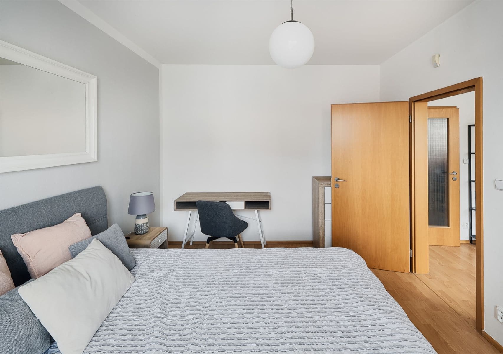 1 bedroom with open-plan kitchen flat for sale, 51 m², Mikanova, Prague, Prague 1 bedroom with open-plan kitchen flat for sale, 51 m², Mikanova, Prague, Prague