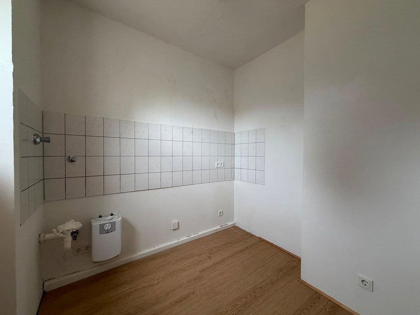 3 bedroom flat to rent, 52 m², Voerstestraße 18, Castrop-Rauxel, North Rhine-Westphalia 3 bedroom flat to rent, 52 m², Voerstestraße 18, Castrop-Rauxel, North Rhine-Westphalia