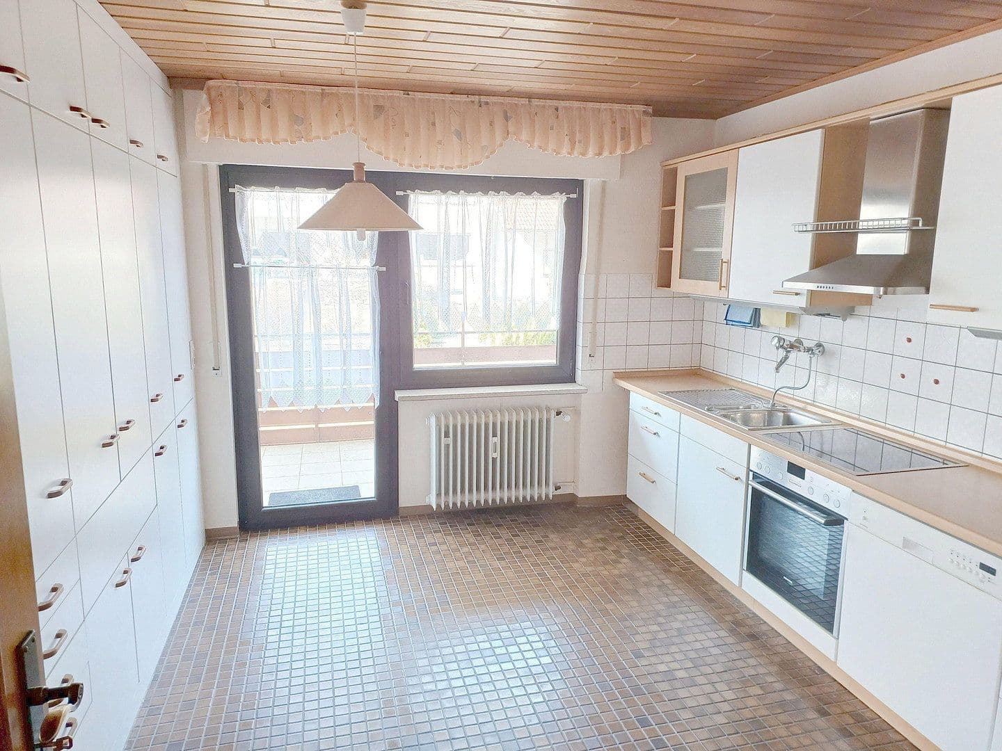 2 bedroom with open-plan kitchen flat to rent, 1 m², Karlsruhe, Baden-Württemberg 2 bedroom with open-plan kitchen flat to rent, 1 m², Karlsruhe, Baden-Württemberg