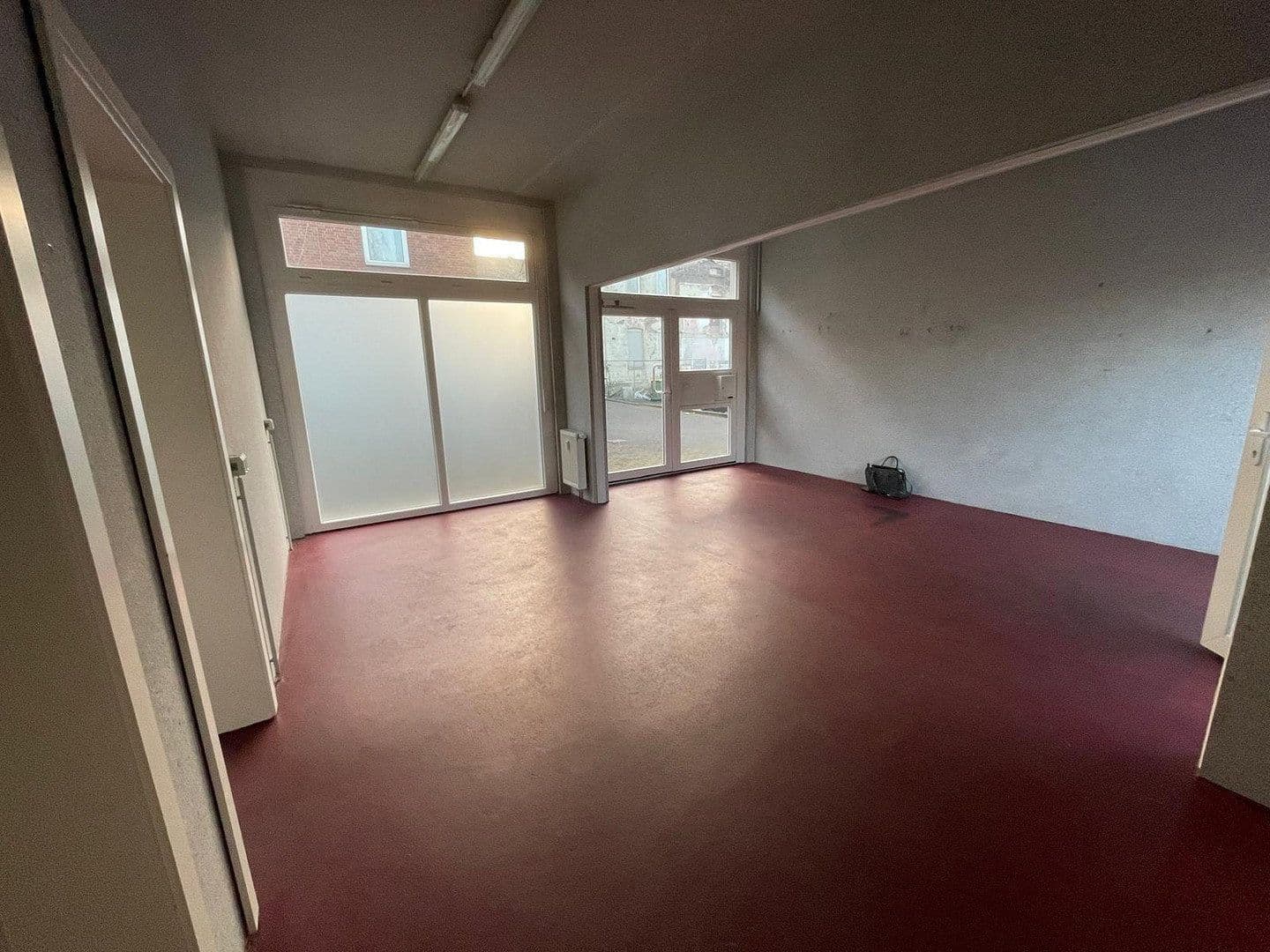 non-residential property to rent, 544 m², Knappenstraße 80, Oberhausen, North Rhine-Westphalia non-residential property to rent, 544 m², Knappenstraße 80, Oberhausen, North Rhine-Westphalia