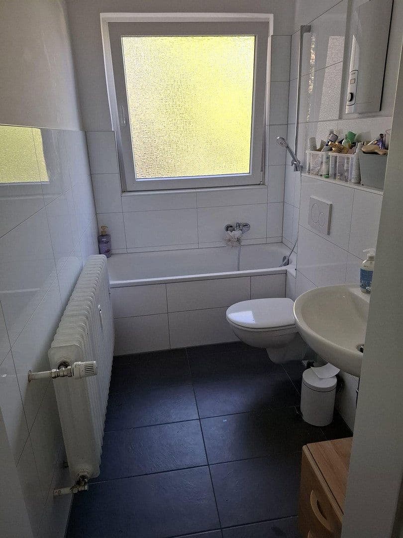 2 bedroom with open-plan kitchen flat to rent, 60 m², Schloßstr. 317, Essen, North Rhine-Westphalia 2 bedroom with open-plan kitchen flat to rent, 60 m², Schloßstr. 317, Essen, North Rhine-Westphalia