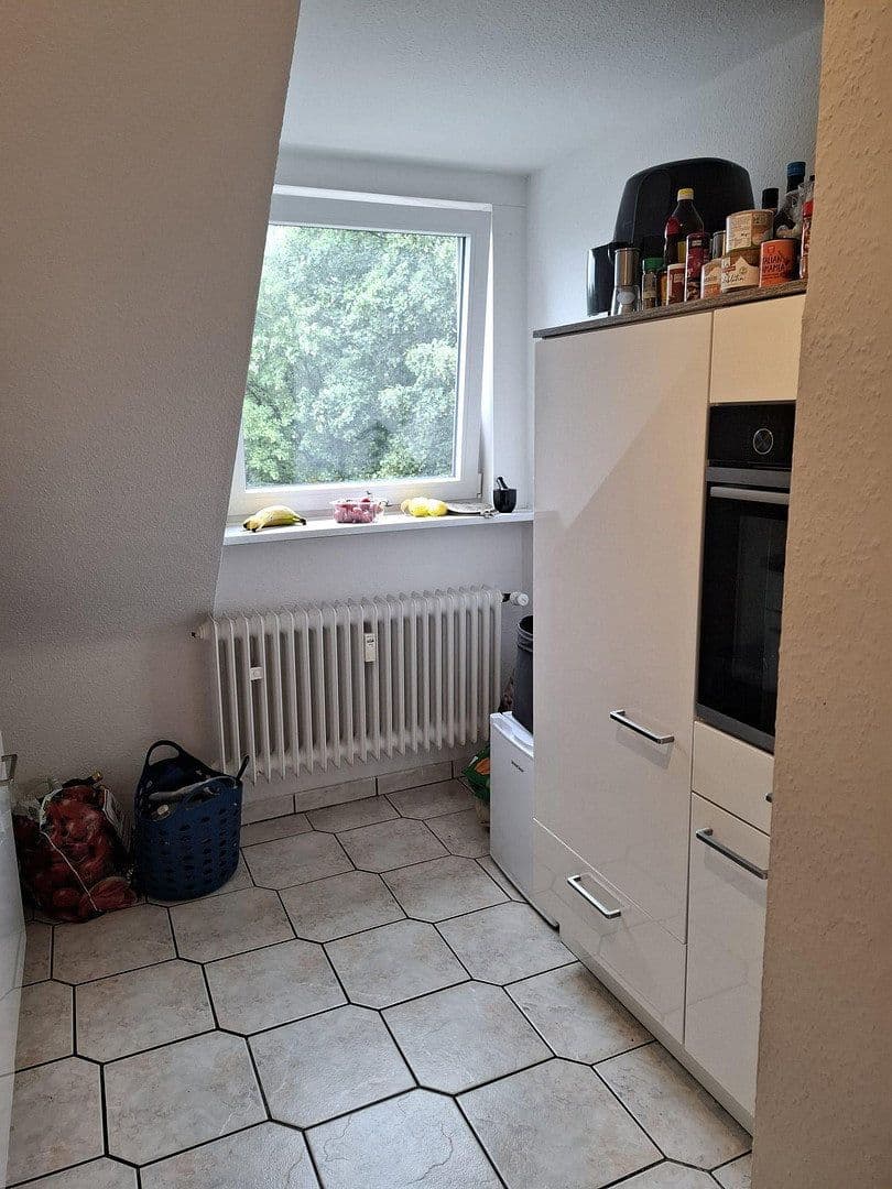 2 bedroom with open-plan kitchen flat to rent, 60 m², Schloßstr. 317, Essen, North Rhine-Westphalia 2 bedroom with open-plan kitchen flat to rent, 60 m², Schloßstr. 317, Essen, North Rhine-Westphalia