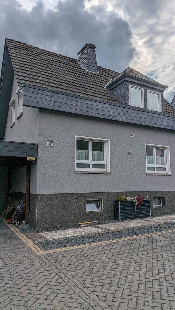 house for sale, 144 m², Hennef (Sieg), North Rhine-Westphalia house for sale, 144 m², Hennef (Sieg), North Rhine-Westphalia