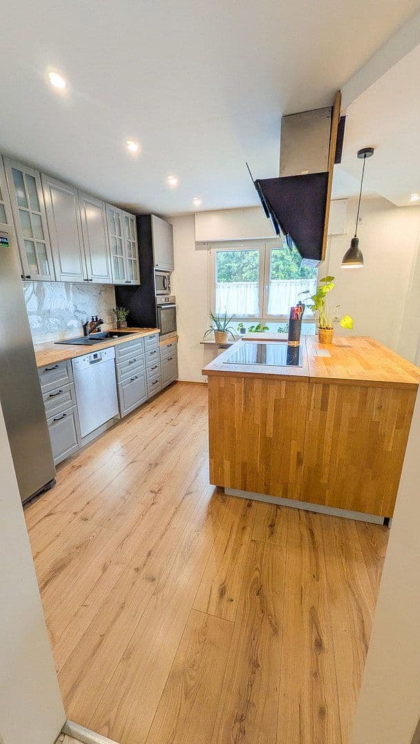 house for sale, 144 m², Hennef (Sieg), North Rhine-Westphalia house for sale, 144 m², Hennef (Sieg), North Rhine-Westphalia