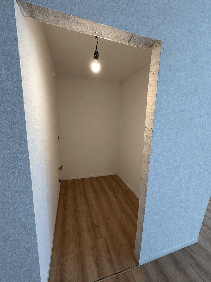 2 bedroom with open-plan kitchen flat to rent, 114 m², Bietigheim-Bissingen, Baden-Württemberg 2 bedroom with open-plan kitchen flat to rent, 114 m², Bietigheim-Bissingen, Baden-Württemberg