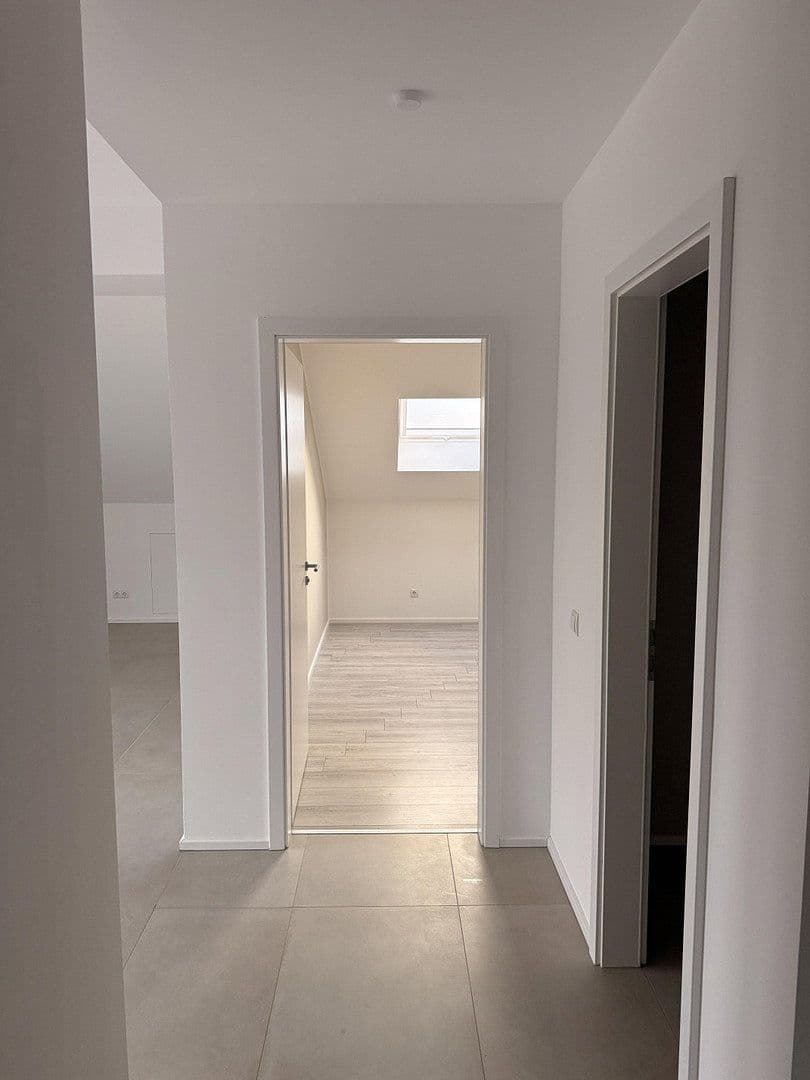 2 bedroom flat to rent, 73 m², Hümmerich, Rhineland-Palatinate 2 bedroom flat to rent, 73 m², Hümmerich, Rhineland-Palatinate