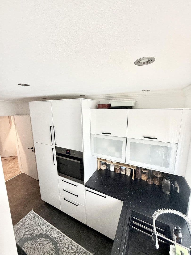 4 bedroom flat for sale, 81 m², Frechen, North Rhine-Westphalia 4 bedroom flat for sale, 81 m², Frechen, North Rhine-Westphalia