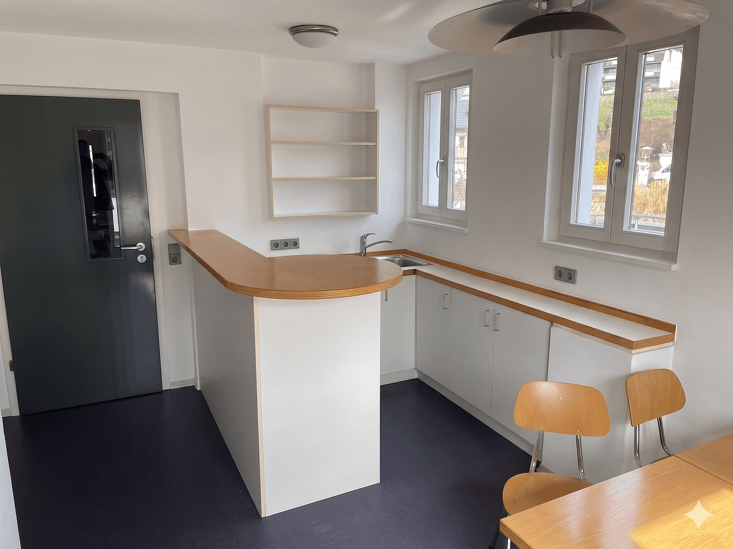 office to rent, 530 m², Klingleweg 8, Meersburg, Baden-Württemberg office to rent, 530 m², Klingleweg 8, Meersburg, Baden-Württemberg