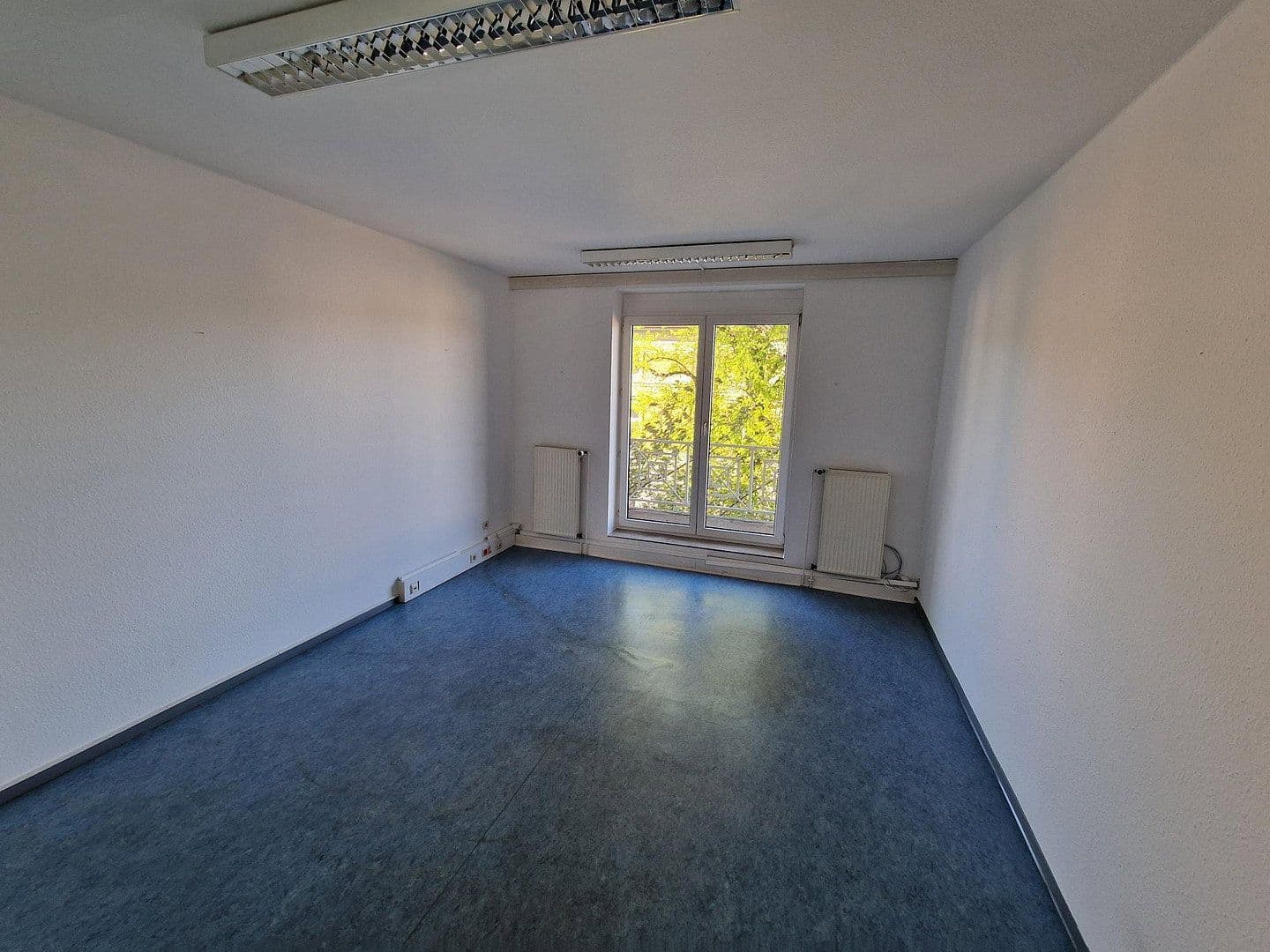 office to rent, 327 m², Posthof 7, Eitorf, North Rhine-Westphalia office to rent, 327 m², Posthof 7, Eitorf, North Rhine-Westphalia