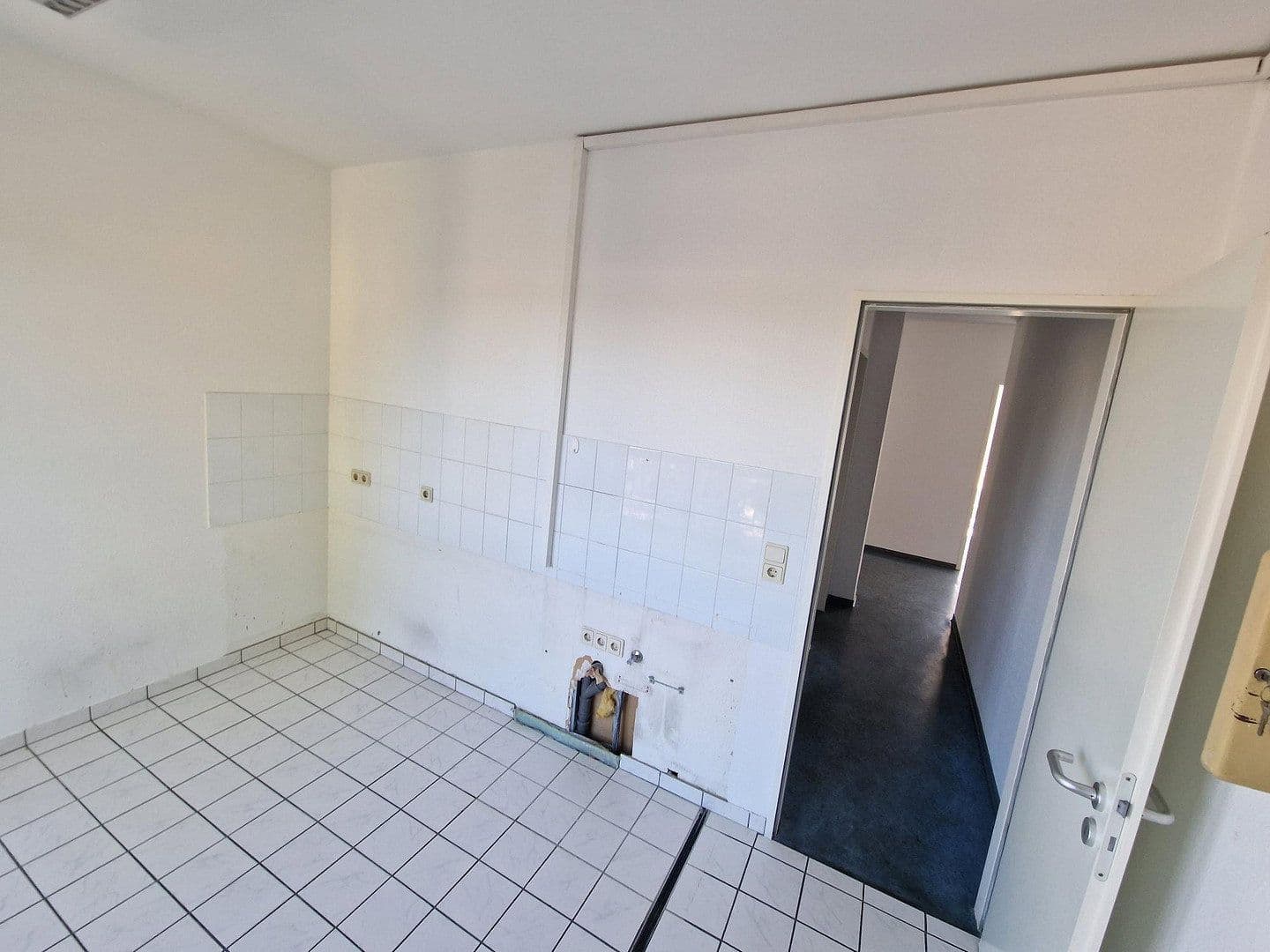 office to rent, 327 m², Posthof 7, Eitorf, North Rhine-Westphalia office to rent, 327 m², Posthof 7, Eitorf, North Rhine-Westphalia