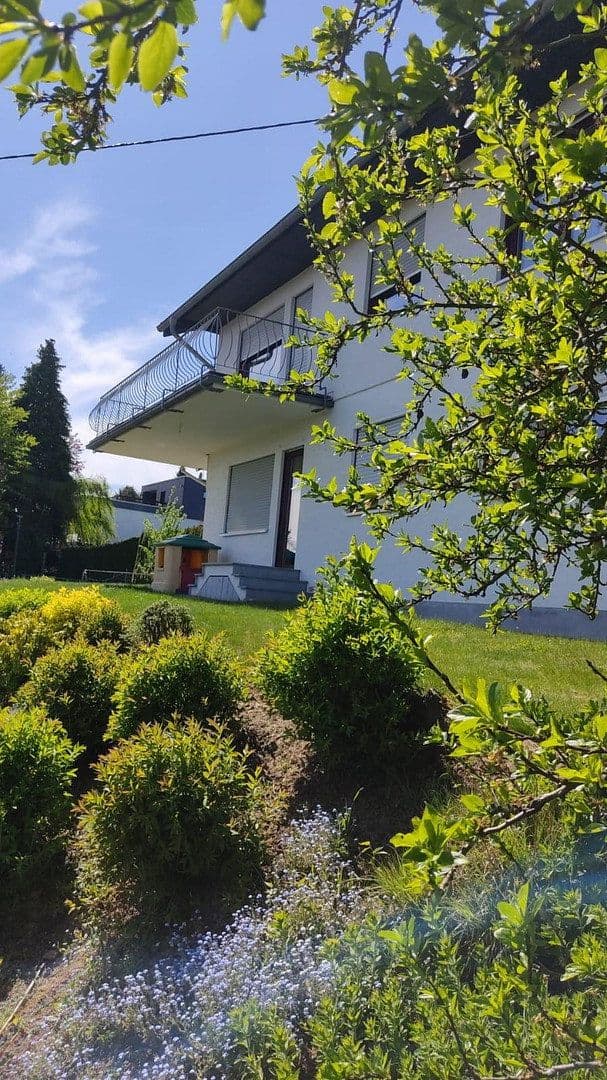 house for sale, 190 m², Welschneudorf, Rhineland-Palatinate house for sale, 190 m², Welschneudorf, Rhineland-Palatinate