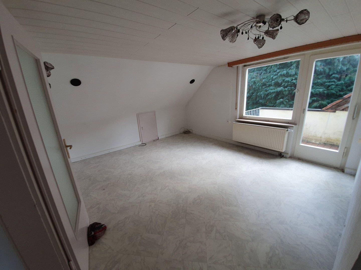 house for sale, 260 m², Häglesweg 14, Neuenbürg, Baden-Württemberg house for sale, 260 m², Häglesweg 14, Neuenbürg, Baden-Württemberg