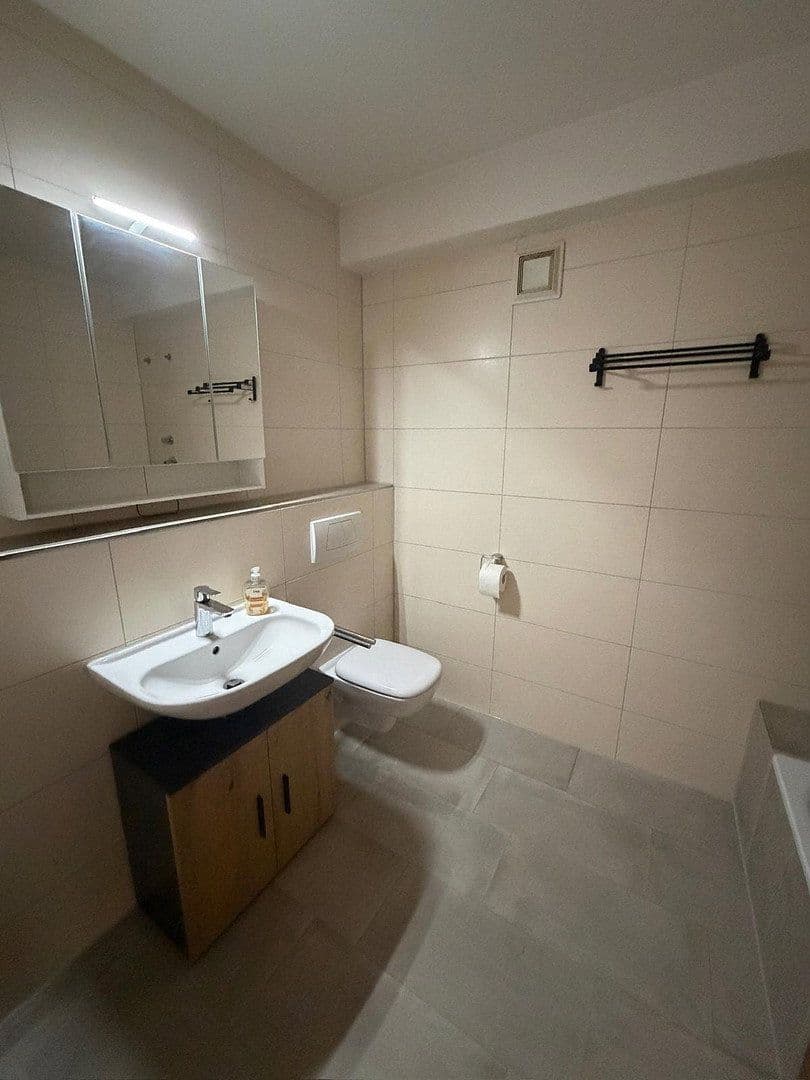 1 bedroom with open-plan kitchen flat for sale, 65 m², Leinfelden-Echterdingen, Baden-Württemberg 1 bedroom with open-plan kitchen flat for sale, 65 m², Leinfelden-Echterdingen, Baden-Württemberg