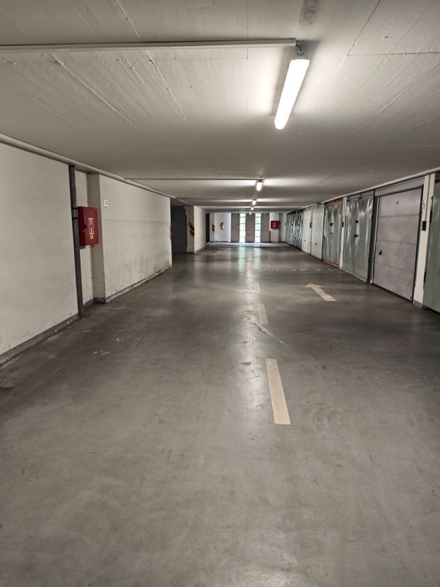 garage to rent, 18 m², Frýdlantská, Prague, Prague garage to rent, 18 m², Frýdlantská, Prague, Prague