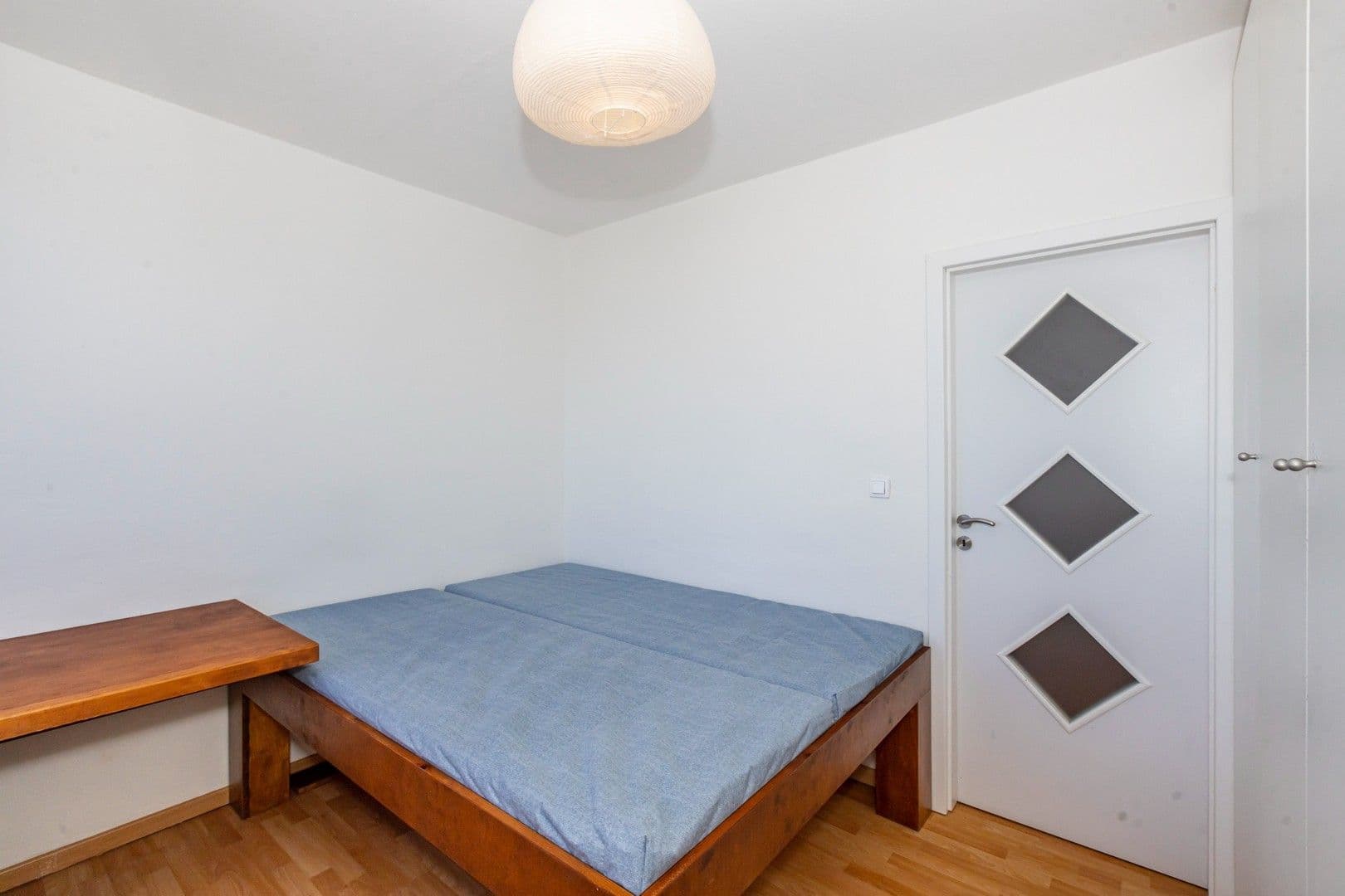 1 bedroom with open-plan kitchen flat to rent, 32 m², Jabloňová, Prague, Prague 1 bedroom with open-plan kitchen flat to rent, 32 m², Jabloňová, Prague, Prague