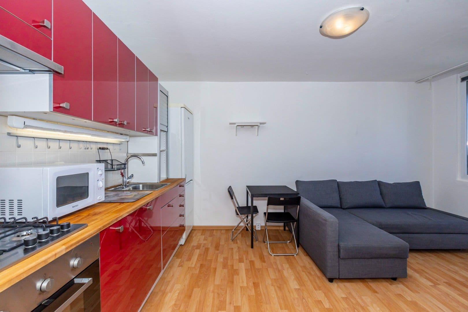 1 bedroom with open-plan kitchen flat to rent, 32 m², Jabloňová, Prague, Prague 1 bedroom with open-plan kitchen flat to rent, 32 m², Jabloňová, Prague, Prague