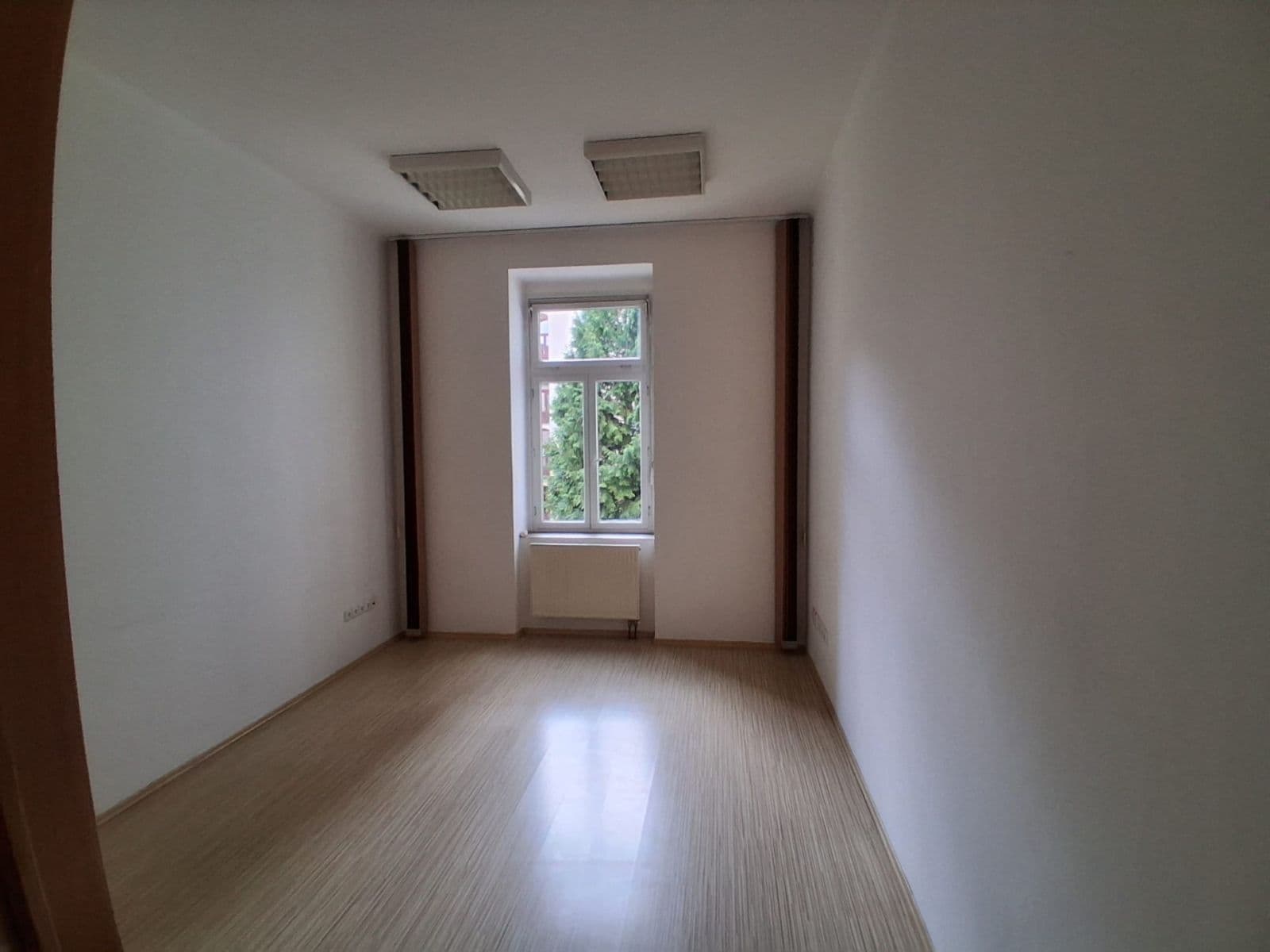 office to rent, 100 m², Jeseniova, Prague, Prague office to rent, 100 m², Jeseniova, Prague, Prague