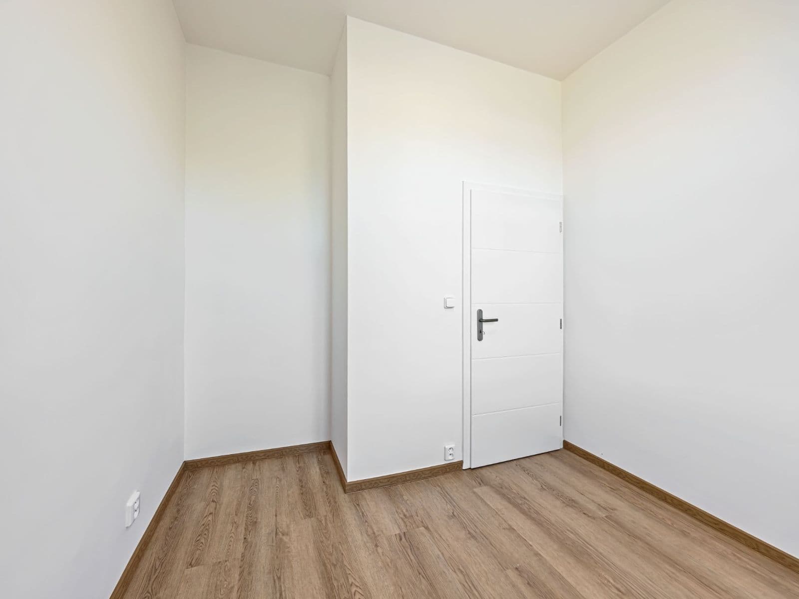 1 bedroom with open-plan kitchen flat for sale, 35 m², Nad Kolčavkou, Prague, Prague 1 bedroom with open-plan kitchen flat for sale, 35 m², Nad Kolčavkou, Prague, Prague