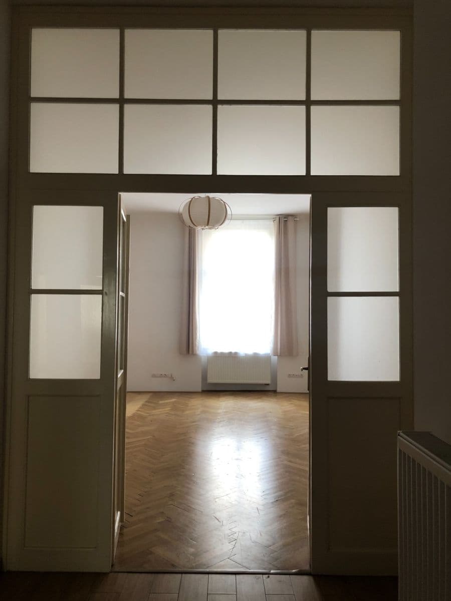 2 bedroom flat to rent, 80 m², Odborů, Prague, Prague 2 bedroom flat to rent, 80 m², Odborů, Prague, Prague