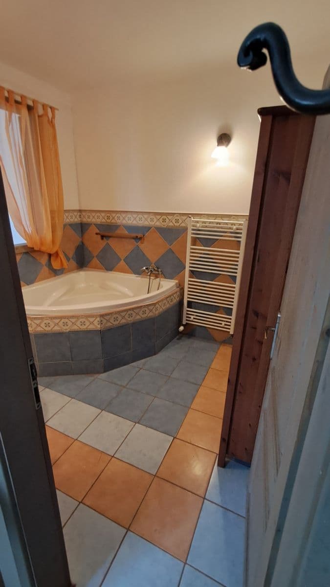 Studio flat to rent, 34 m², Benešovská, Hradištko, Středočeský Region Studio flat to rent, 34 m², Benešovská, Hradištko, Středočeský Region