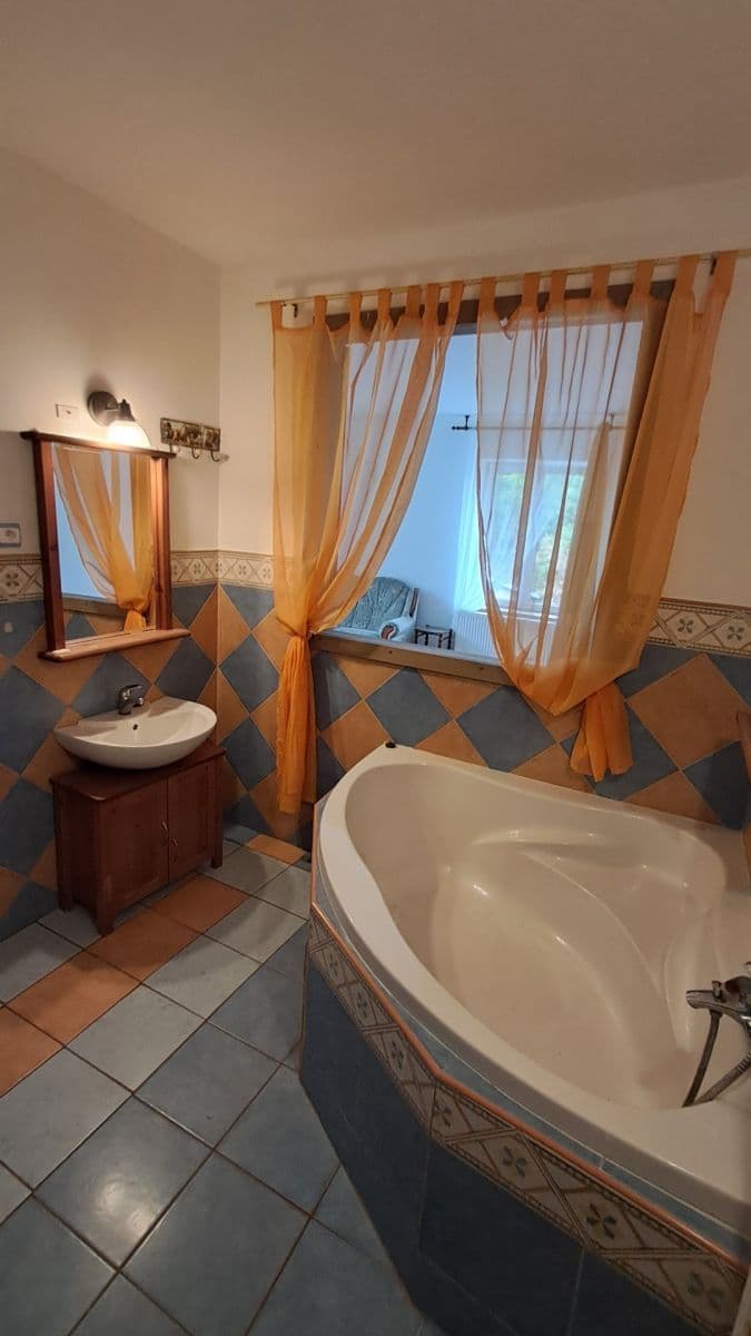 Studio flat to rent, 34 m², Benešovská, Hradištko, Středočeský Region Studio flat to rent, 34 m², Benešovská, Hradištko, Středočeský Region