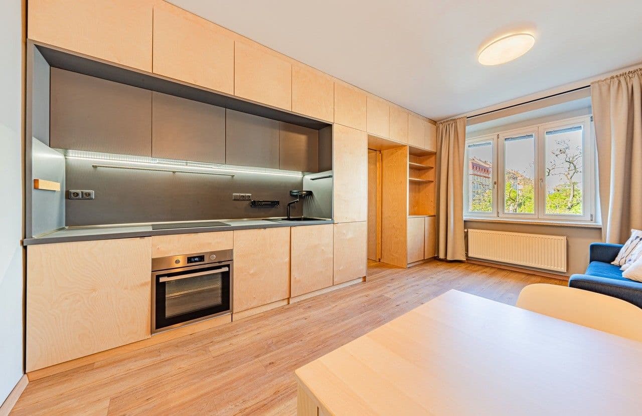 1 bedroom with open-plan kitchen flat to rent, 46 m², Kodaňská, Prague, Prague 1 bedroom with open-plan kitchen flat to rent, 46 m², Kodaňská, Prague, Prague