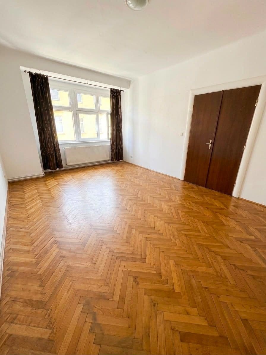 2 bedroom flat to rent, 93 m², Vlhká, Brno, Jihomoravský Region 2 bedroom flat to rent, 93 m², Vlhká, Brno, Jihomoravský Region