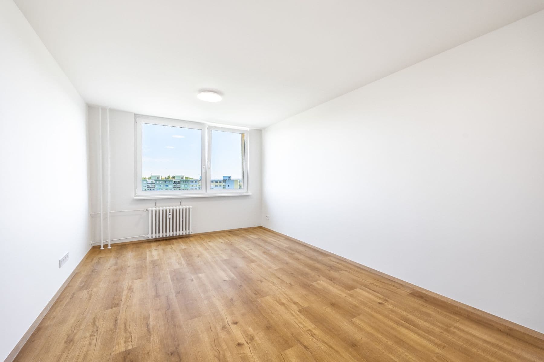 2 bedroom with open-plan kitchen flat for sale, 69 m², Rezlerova, Prague, Prague 2 bedroom with open-plan kitchen flat for sale, 69 m², Rezlerova, Prague, Prague