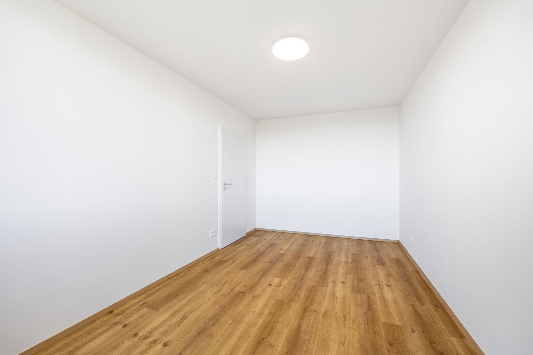 2 bedroom with open-plan kitchen flat for sale, 69 m², Rezlerova, Prague, Prague 2 bedroom with open-plan kitchen flat for sale, 69 m², Rezlerova, Prague, Prague