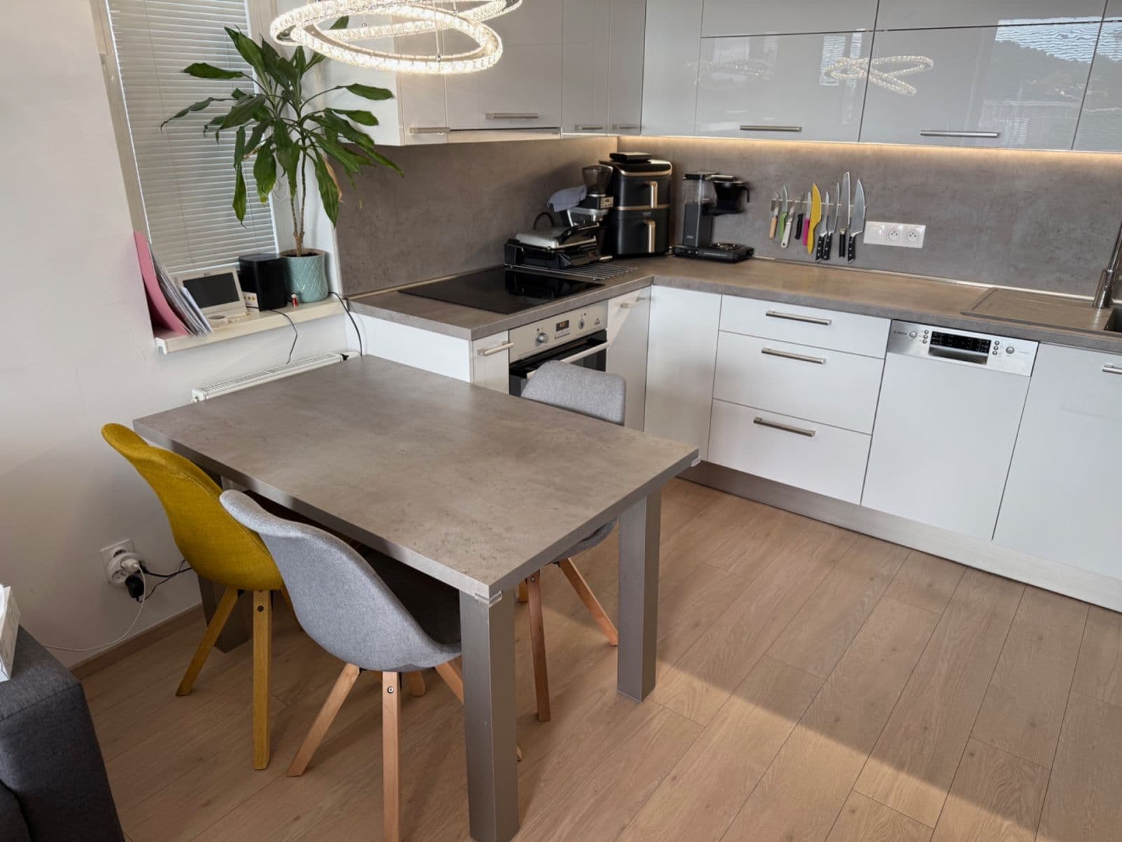 1 bedroom with open-plan kitchen flat to rent, 50 m², Strnadových, Prague, Prague 1 bedroom with open-plan kitchen flat to rent, 50 m², Strnadových, Prague, Prague