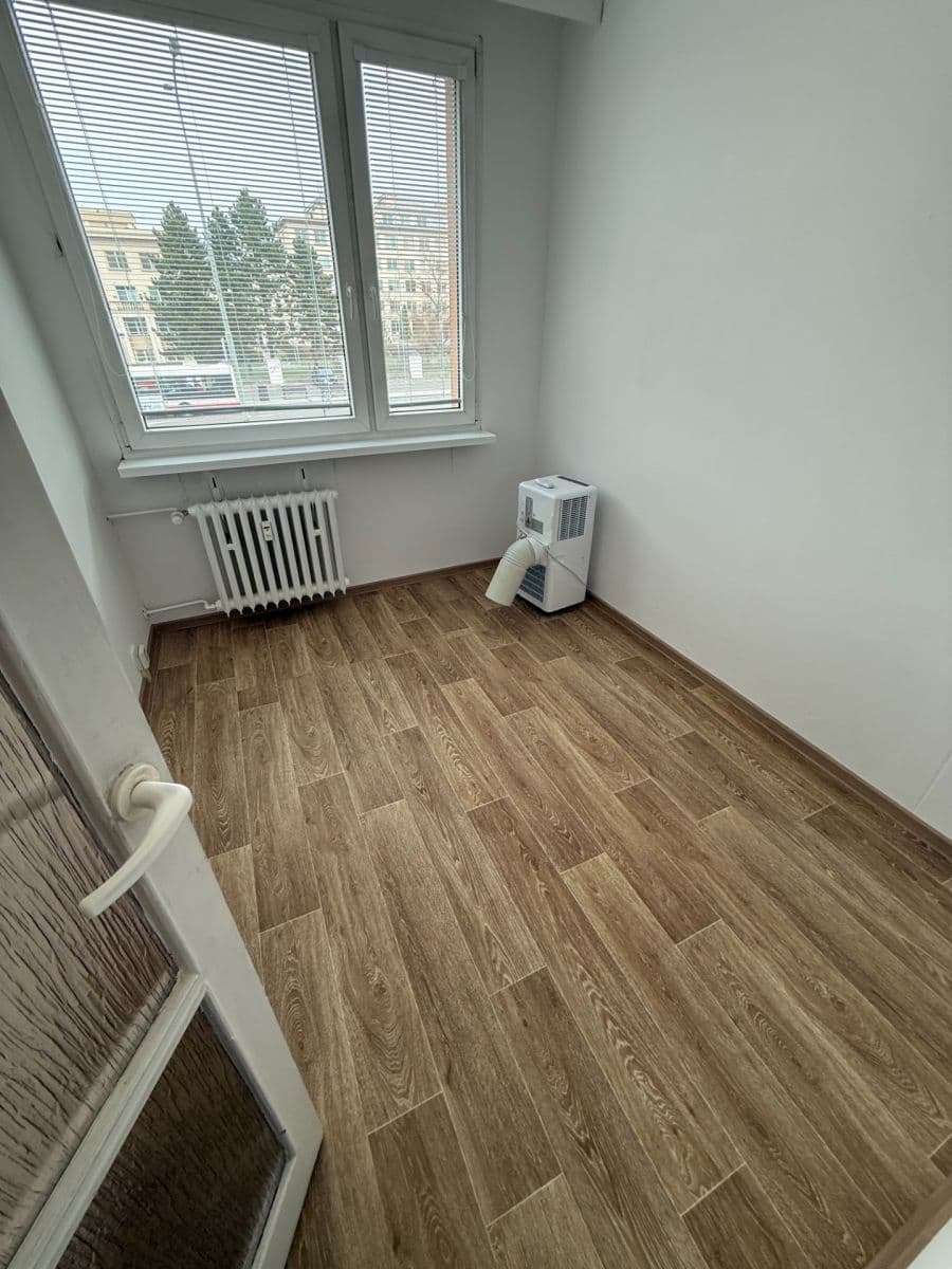 3 bedroom flat to rent, 57 m², Novodvorská, Prague, Prague 3 bedroom flat to rent, 57 m², Novodvorská, Prague, Prague