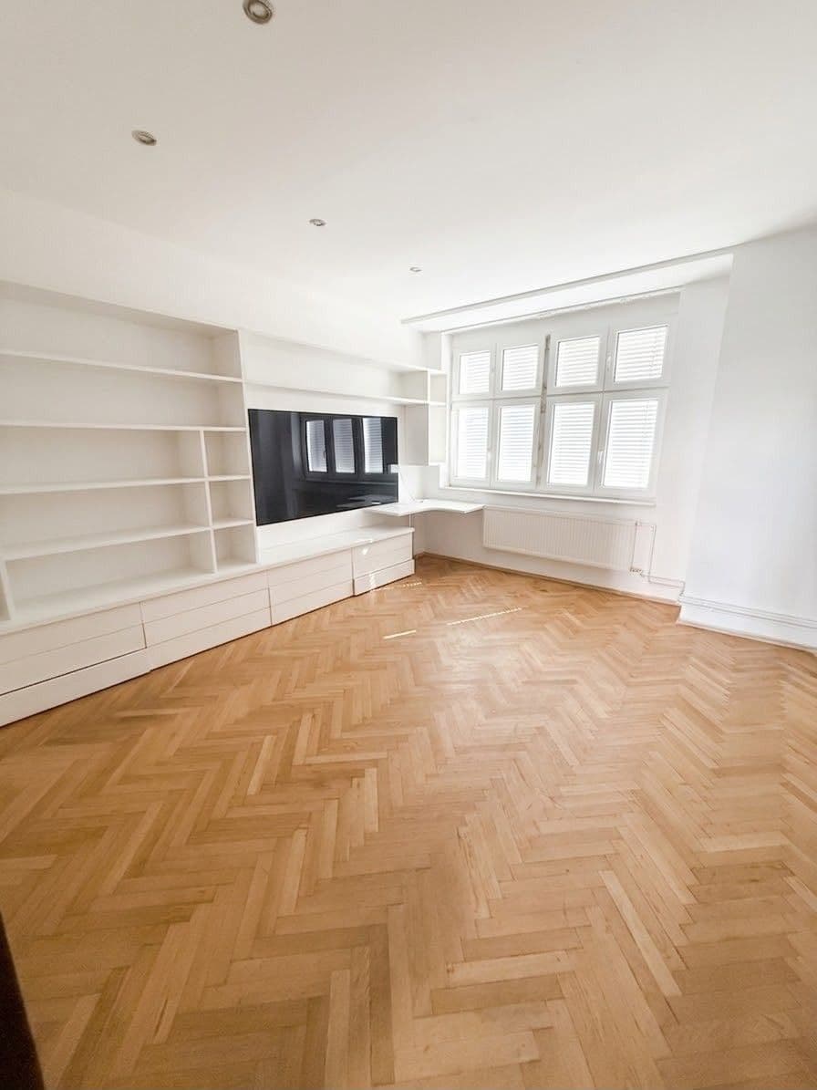 3 bedroom flat to rent, 107 m², Vlhká, Brno, Jihomoravský Region 3 bedroom flat to rent, 107 m², Vlhká, Brno, Jihomoravský Region