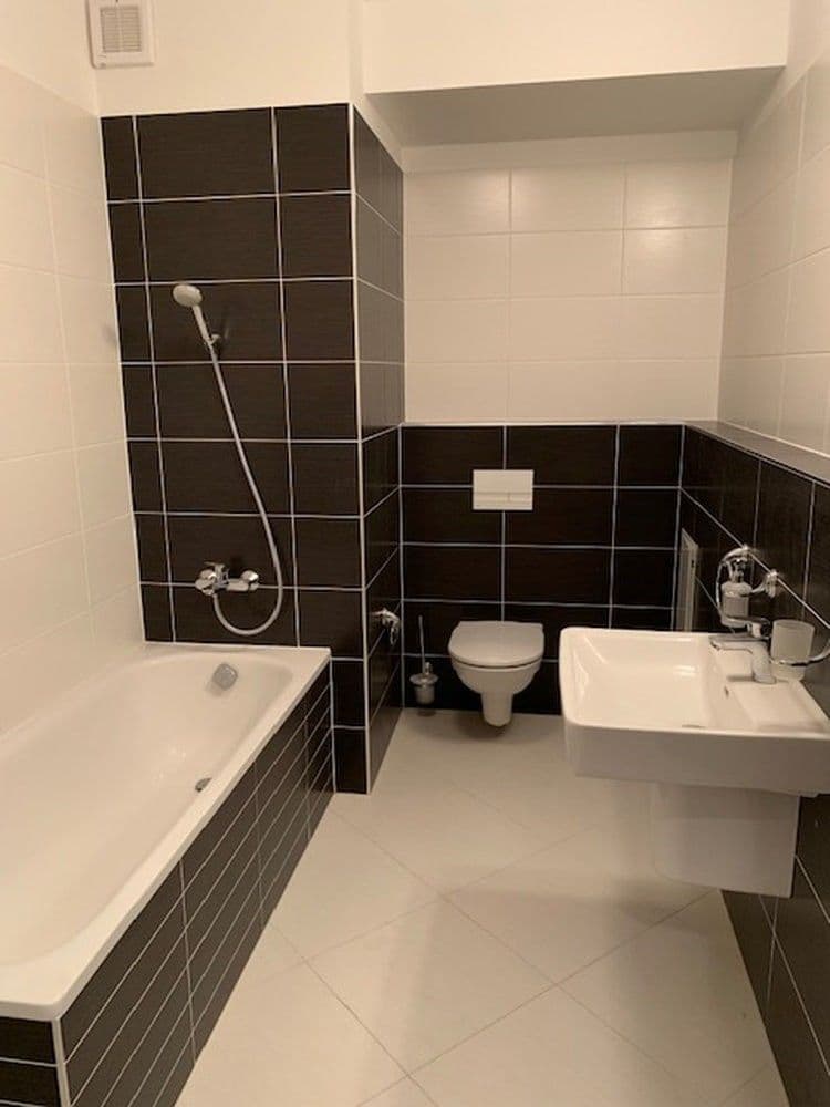 Studio flat to rent, 32 m², Zakšínská, Prague, Prague Studio flat to rent, 32 m², Zakšínská, Prague, Prague