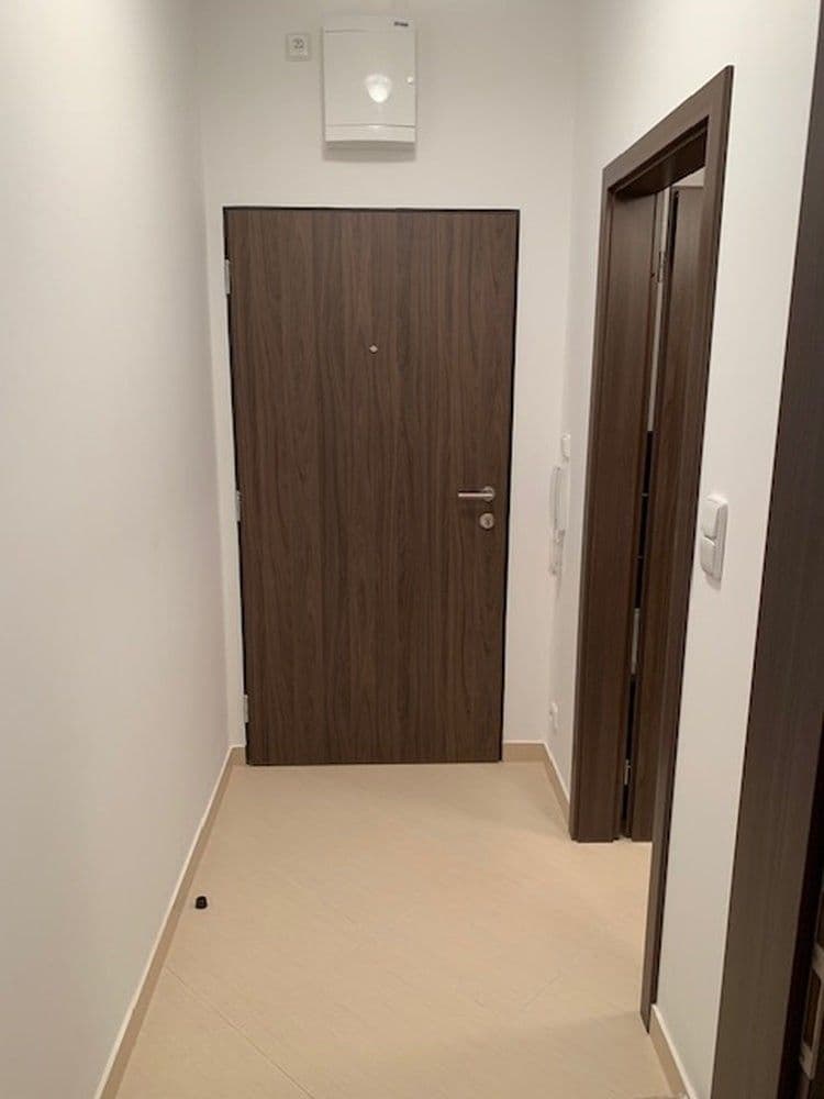 Studio flat to rent, 32 m², Zakšínská, Prague, Prague Studio flat to rent, 32 m², Zakšínská, Prague, Prague
