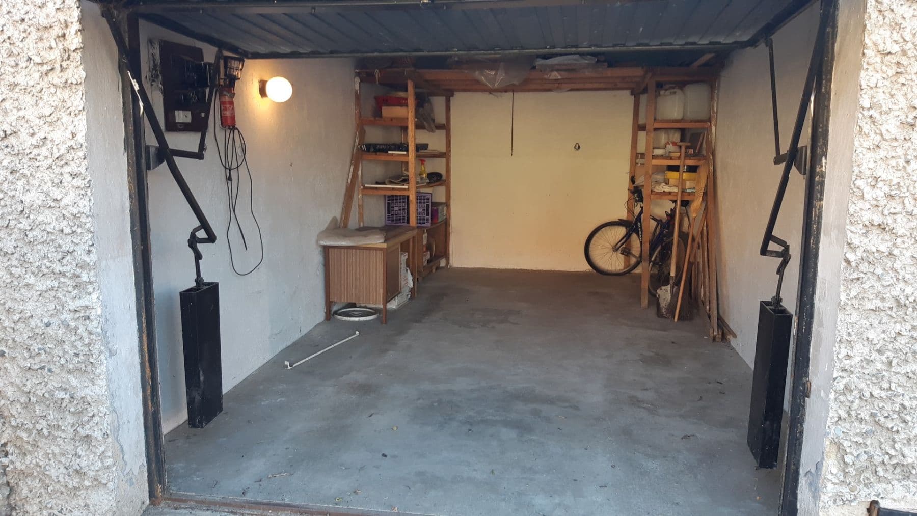 garage to rent, 16 m², Buzulucká, Olomouc, Olomoucký Region garage to rent, 16 m², Buzulucká, Olomouc, Olomoucký Region