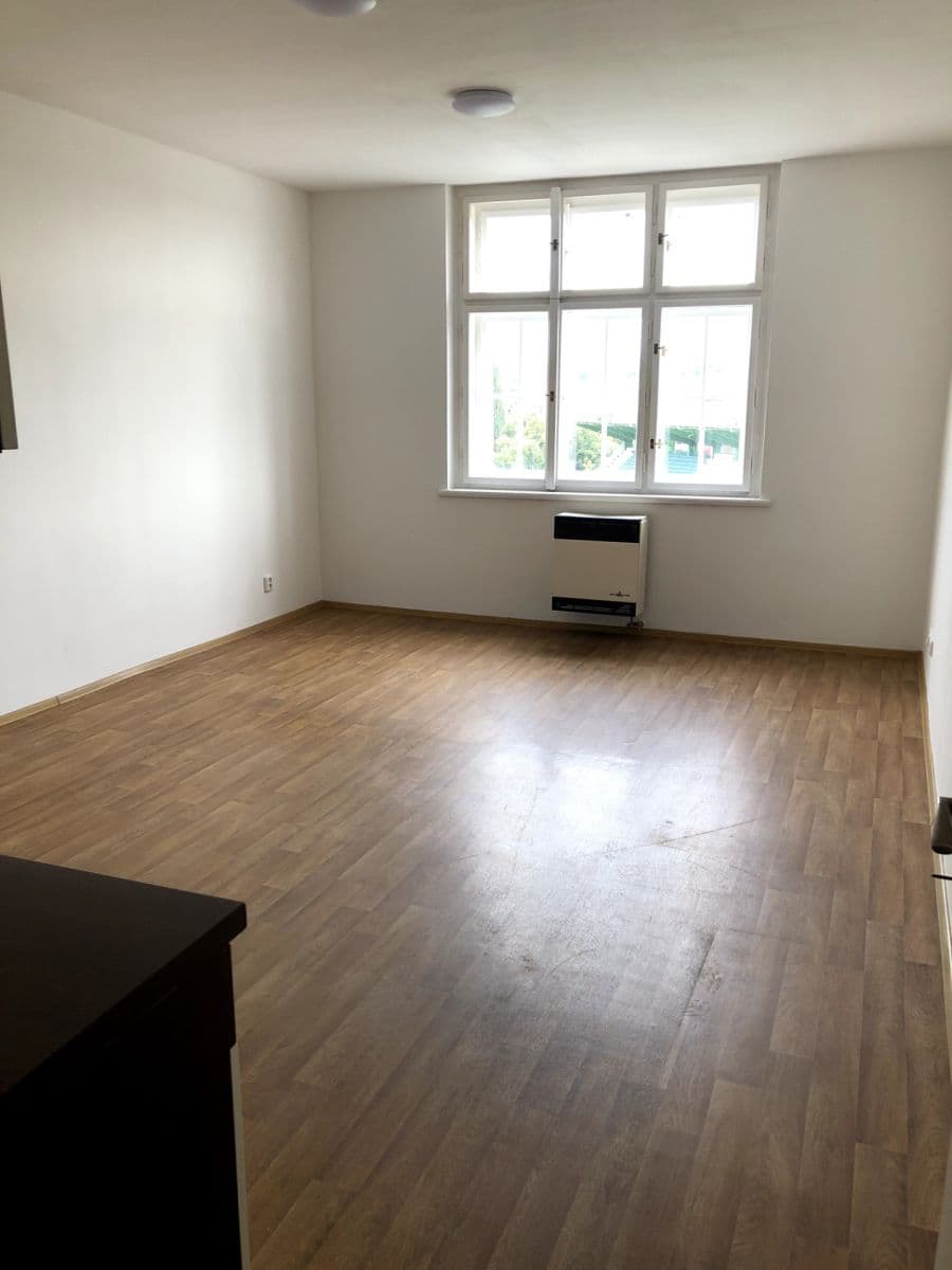Studio flat to rent, 30 m², Oblouková, Prague, Prague Studio flat to rent, 30 m², Oblouková, Prague, Prague