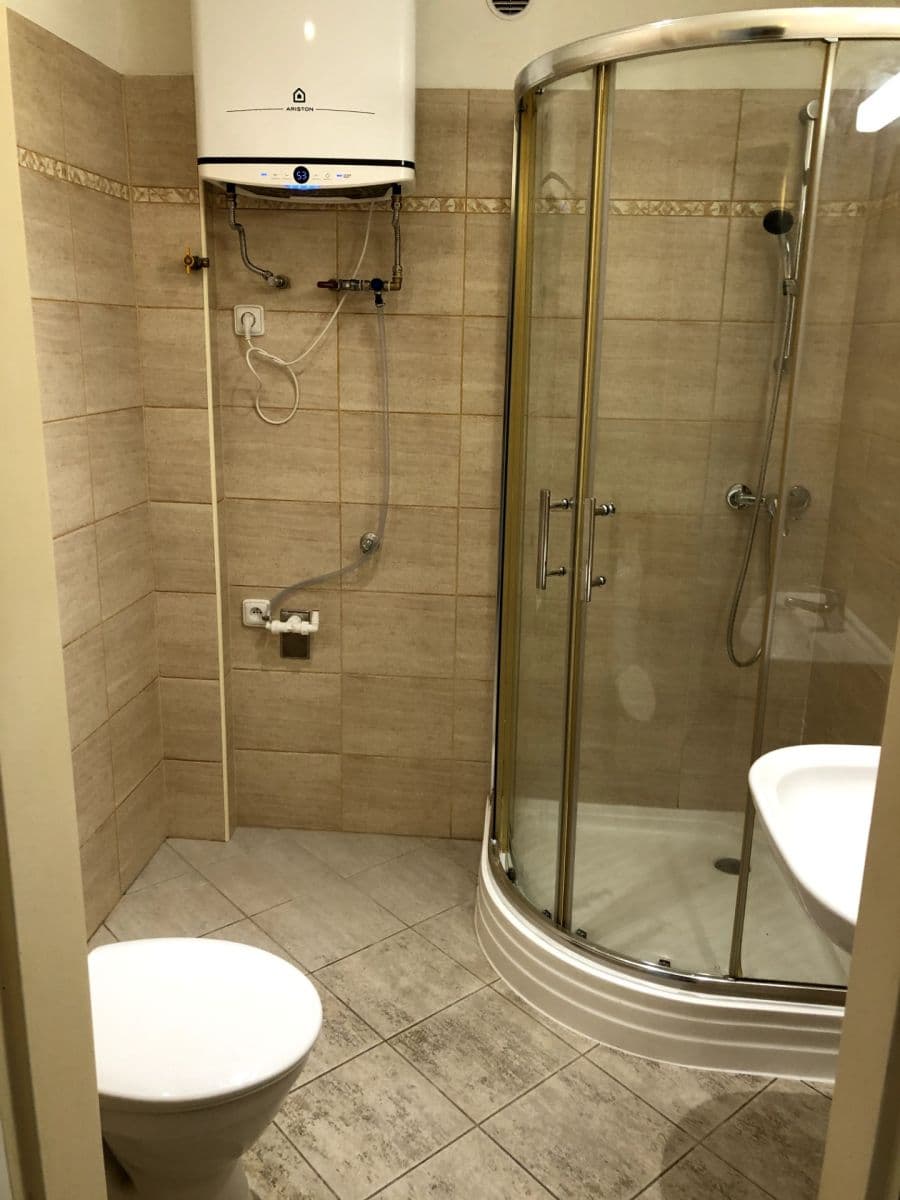 Studio flat to rent, 30 m², Oblouková, Prague, Prague Studio flat to rent, 30 m², Oblouková, Prague, Prague