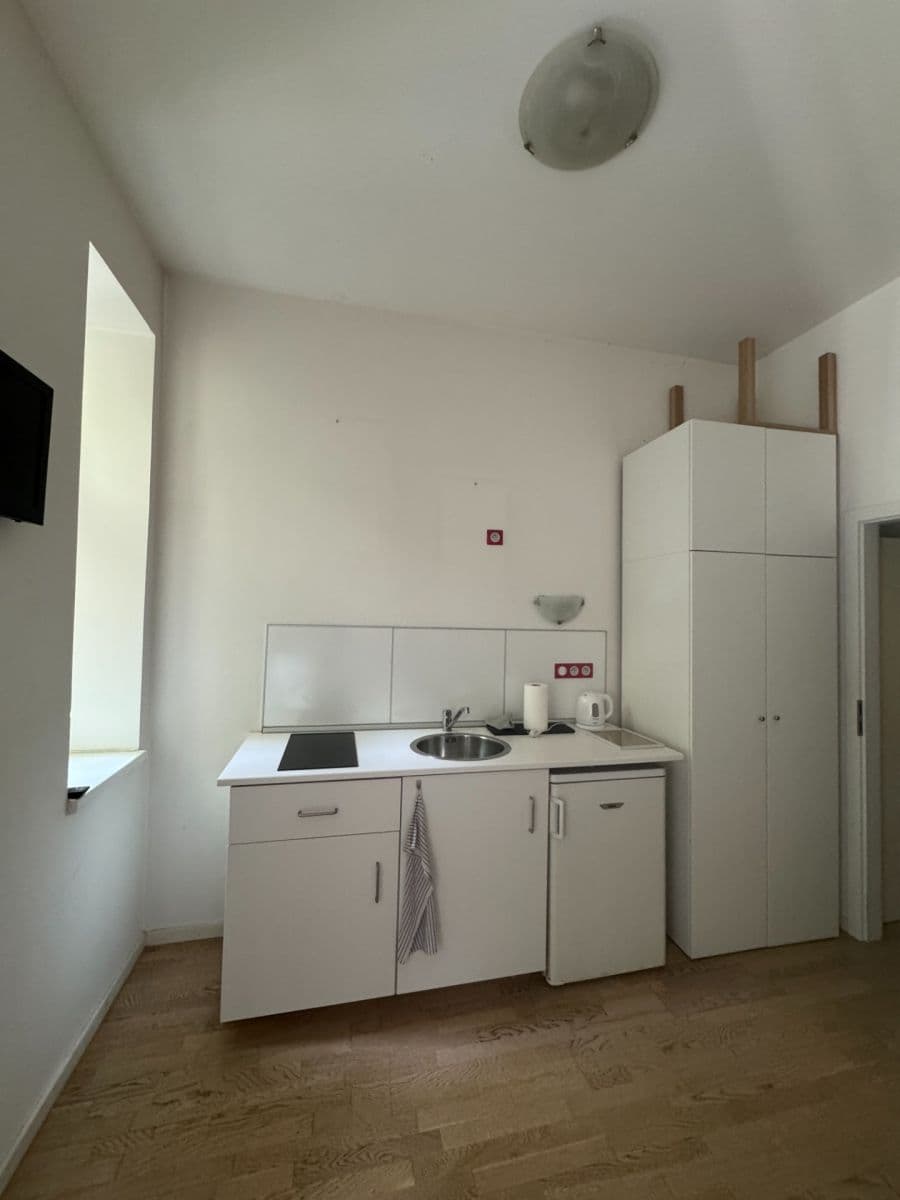 Studio flat to rent, 22 m², Bořivojova, Prague, Prague Studio flat to rent, 22 m², Bořivojova, Prague, Prague