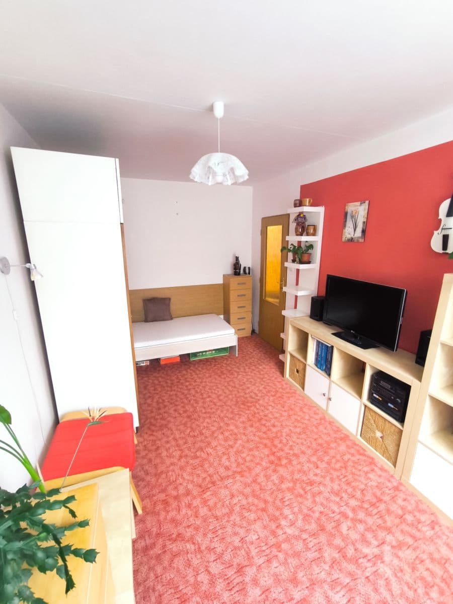 3 bedroom flat to rent, 68 m², Štichova, Prague, Prague 3 bedroom flat to rent, 68 m², Štichova, Prague, Prague