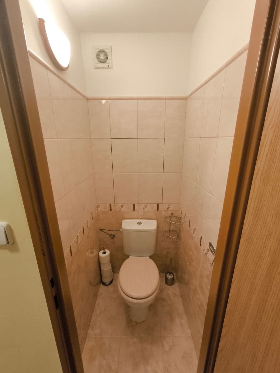 3 bedroom flat to rent, 68 m², Štichova, Prague, Prague 3 bedroom flat to rent, 68 m², Štichova, Prague, Prague