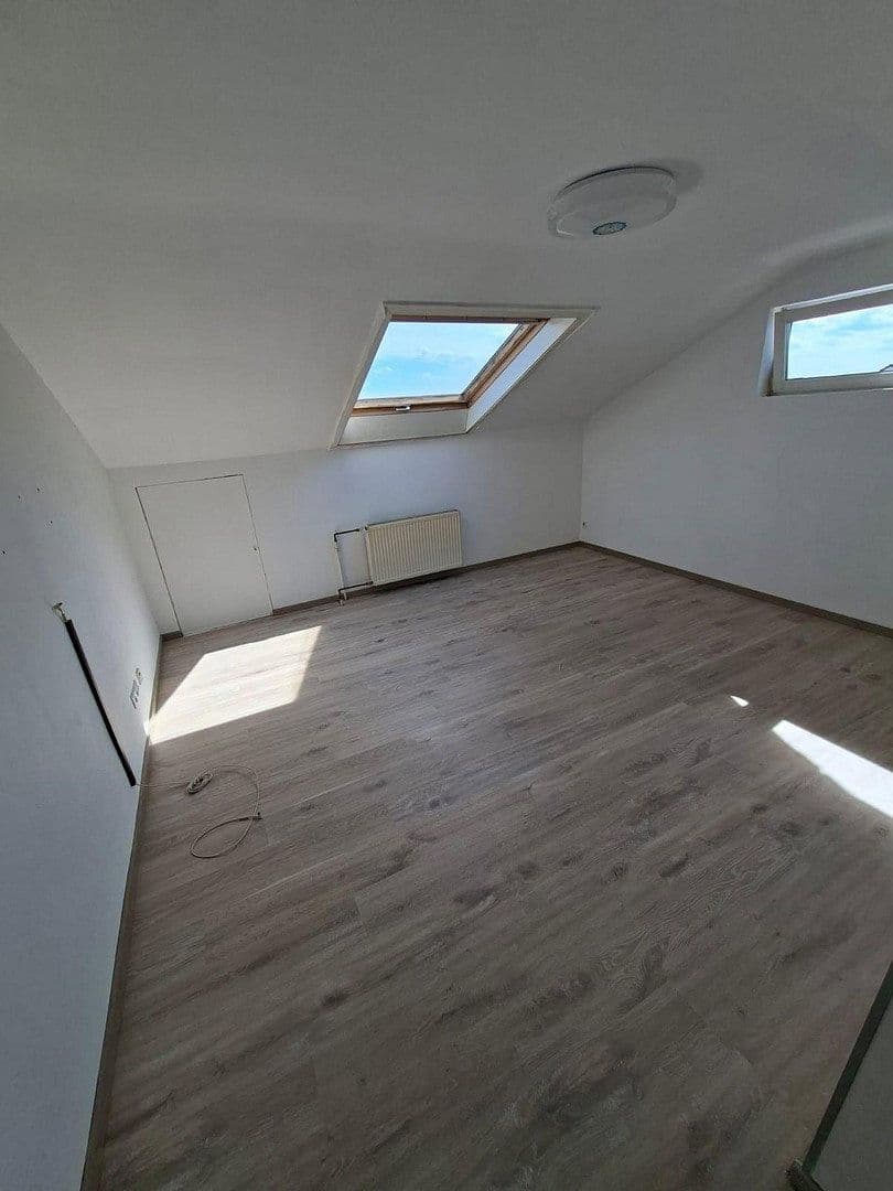 3 bedroom flat to rent, 84 m², Erlensee, Hesse 3 bedroom flat to rent, 84 m², Erlensee, Hesse