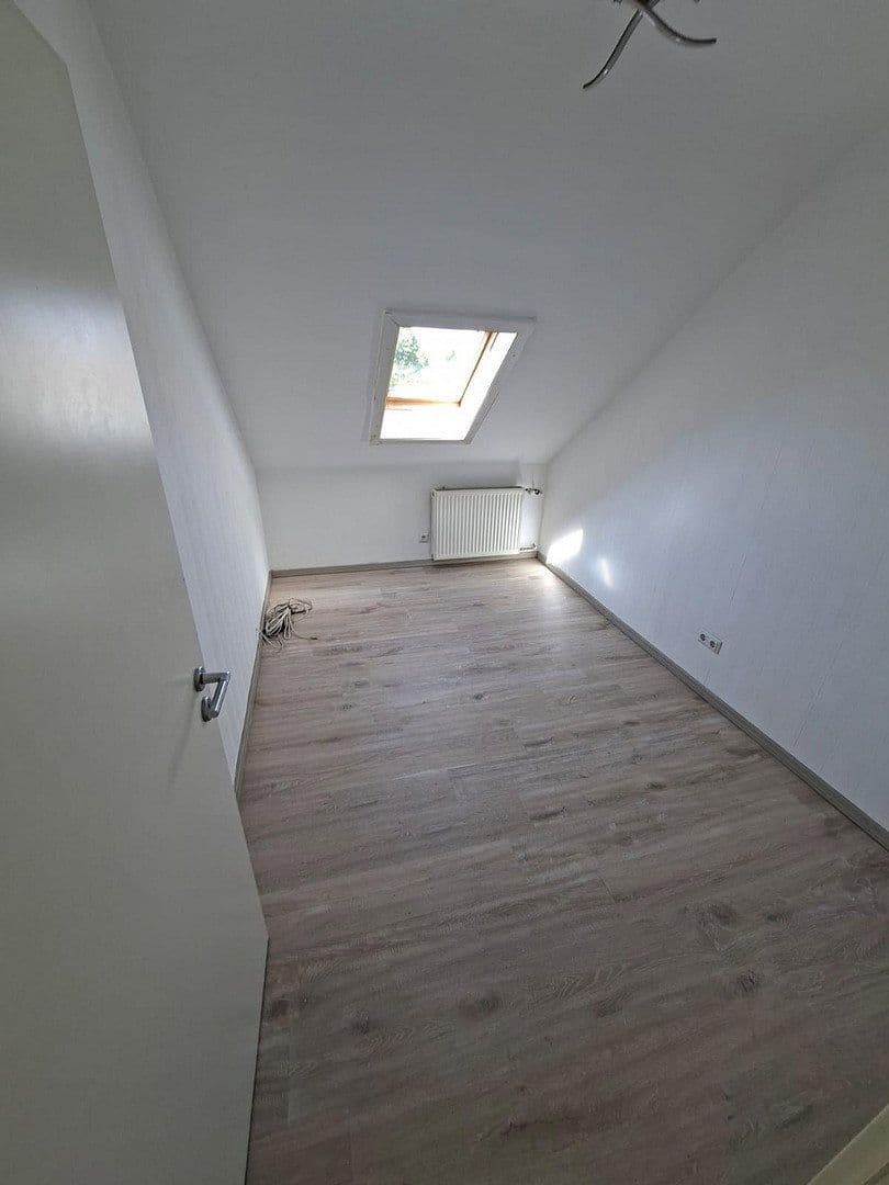 3 bedroom flat to rent, 84 m², Erlensee, Hesse 3 bedroom flat to rent, 84 m², Erlensee, Hesse