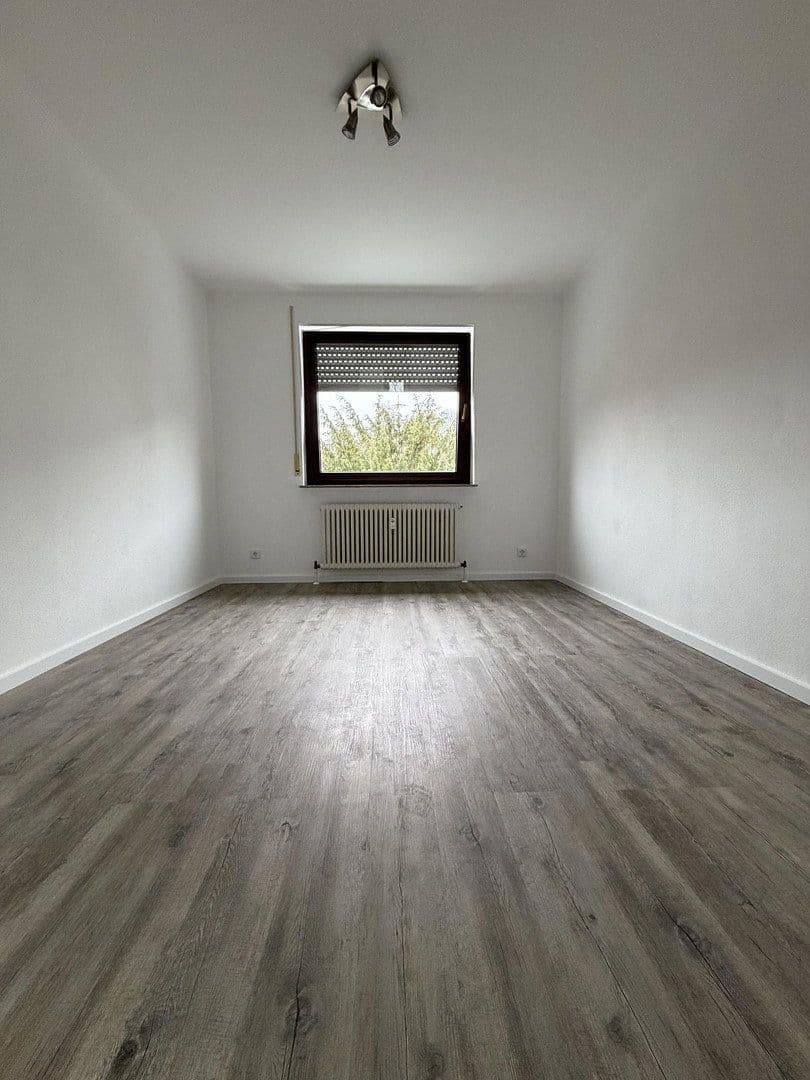 3 bedroom with open-plan kitchen flat to rent, 104 m², Sindelfingen, Baden-Württemberg 3 bedroom with open-plan kitchen flat to rent, 104 m², Sindelfingen, Baden-Württemberg