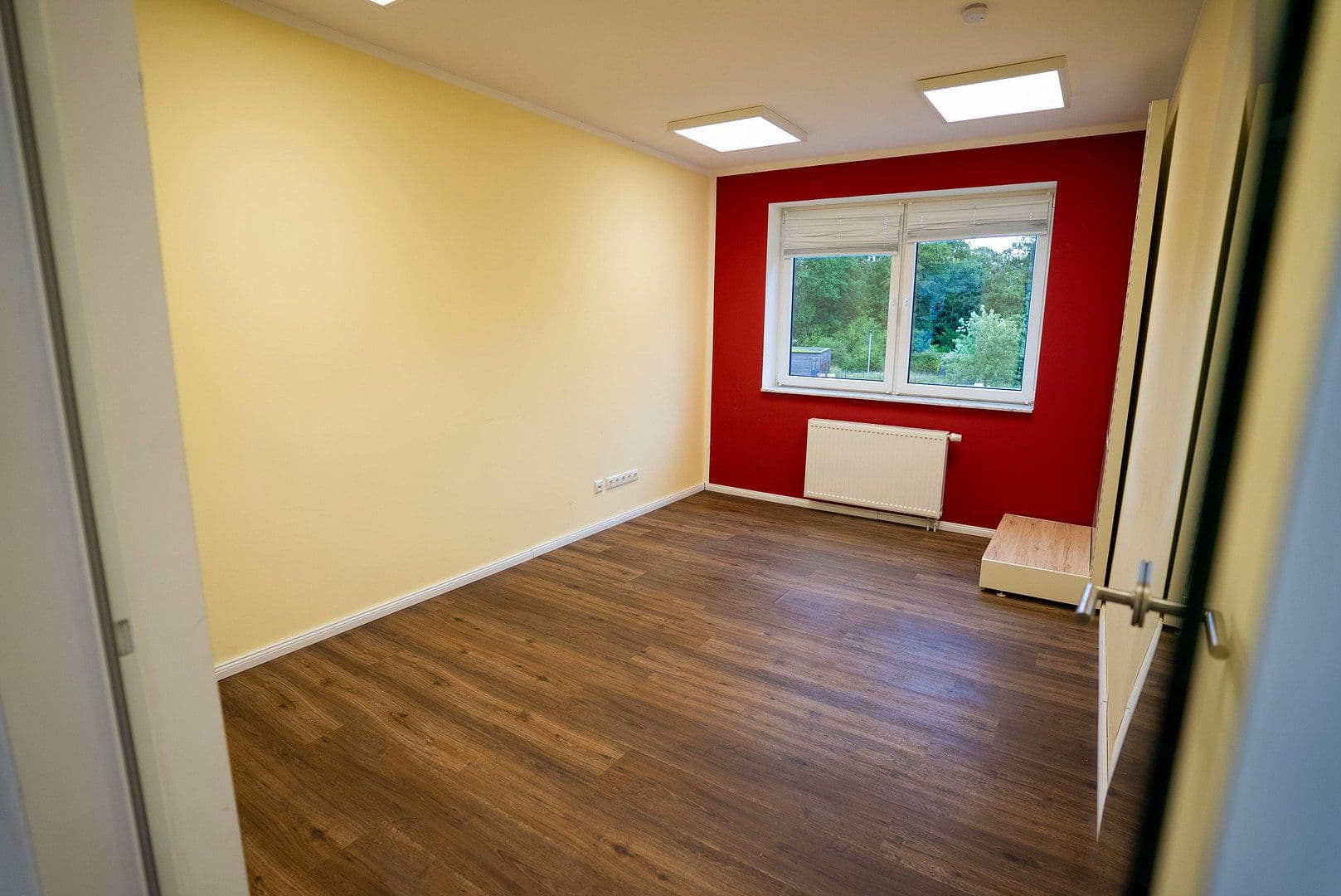 office to rent, 302 m², Haverkamp 8+12, Selent, Schleswig-Holstein office to rent, 302 m², Haverkamp 8+12, Selent, Schleswig-Holstein