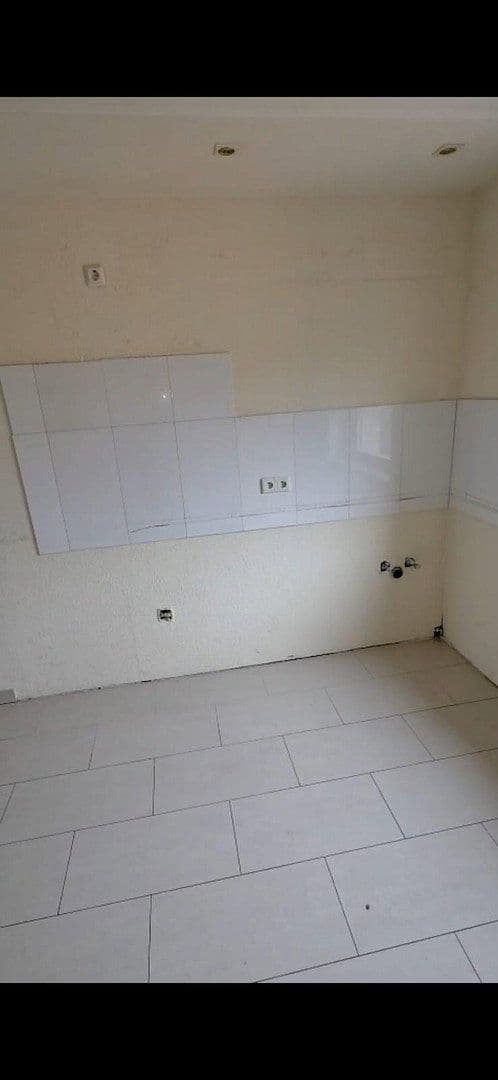 2 bedroom flat to rent, 61 m², Karolingerstr. 7, Duisburg, North Rhine-Westphalia 2 bedroom flat to rent, 61 m², Karolingerstr. 7, Duisburg, North Rhine-Westphalia